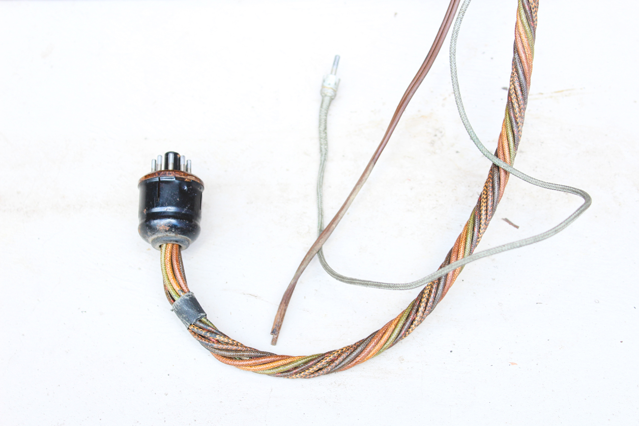 RCA Victor Radio-Phonograph Console by Victrola Model 612V3