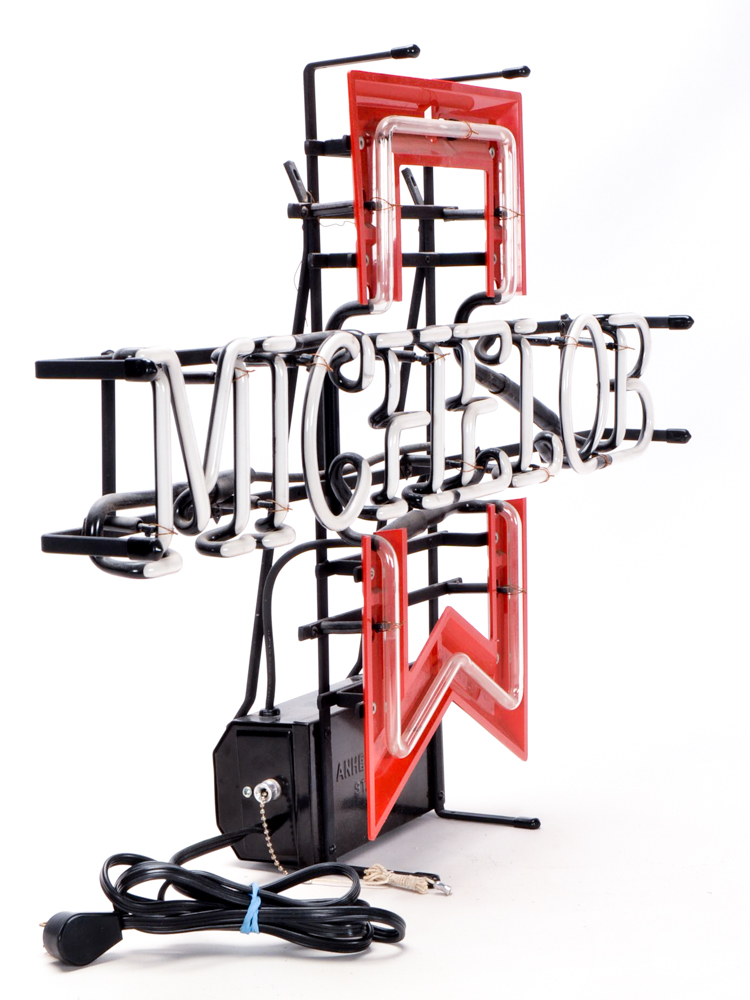 Michelob Neon Beer Sign