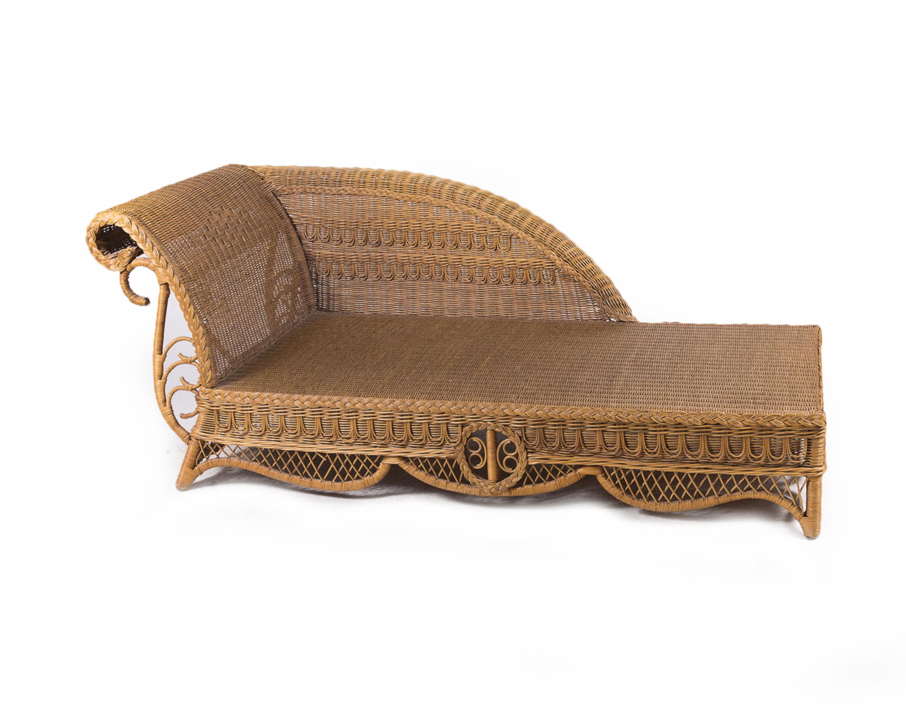 Wicker Chaise Lounge