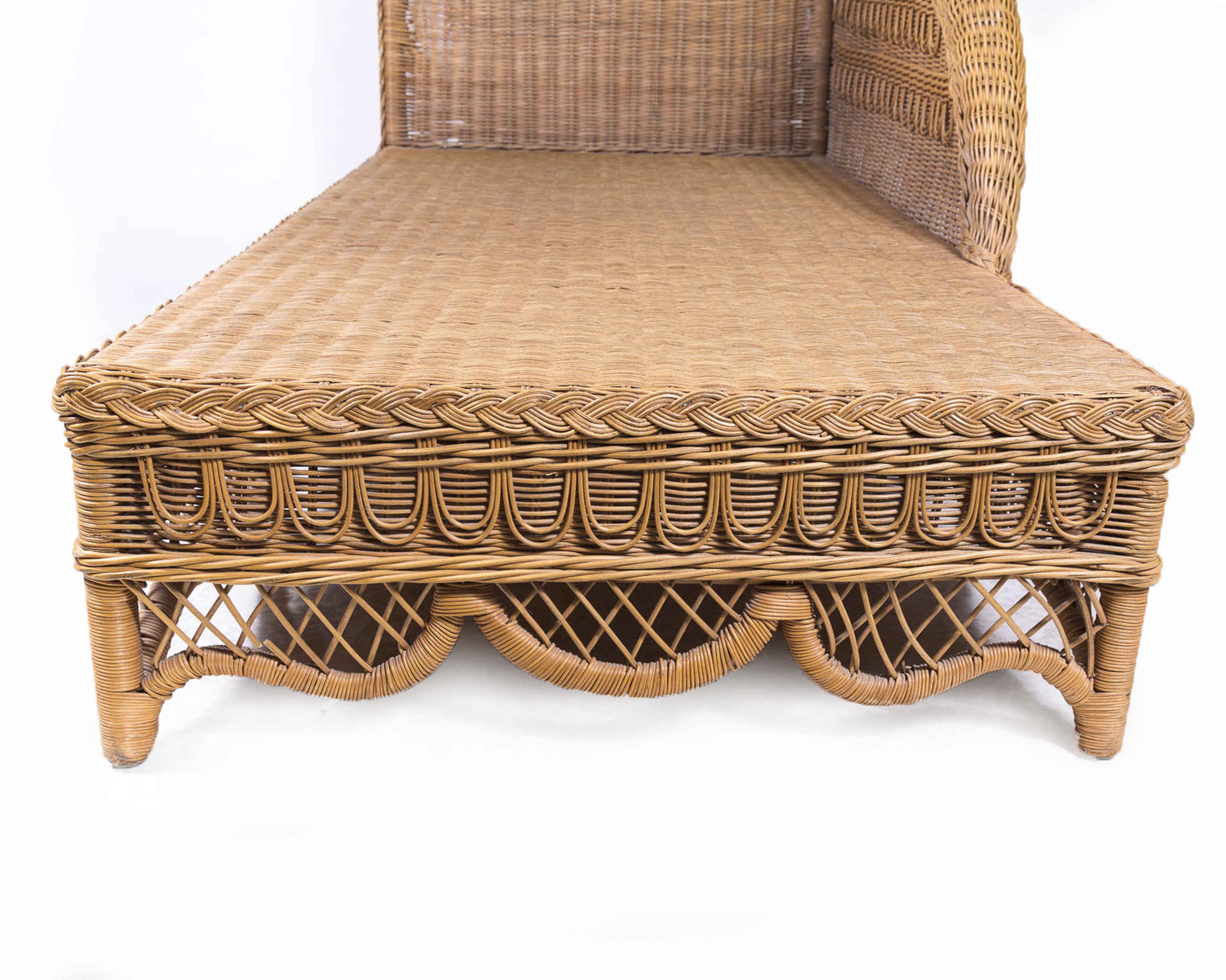 Wicker Chaise Lounge