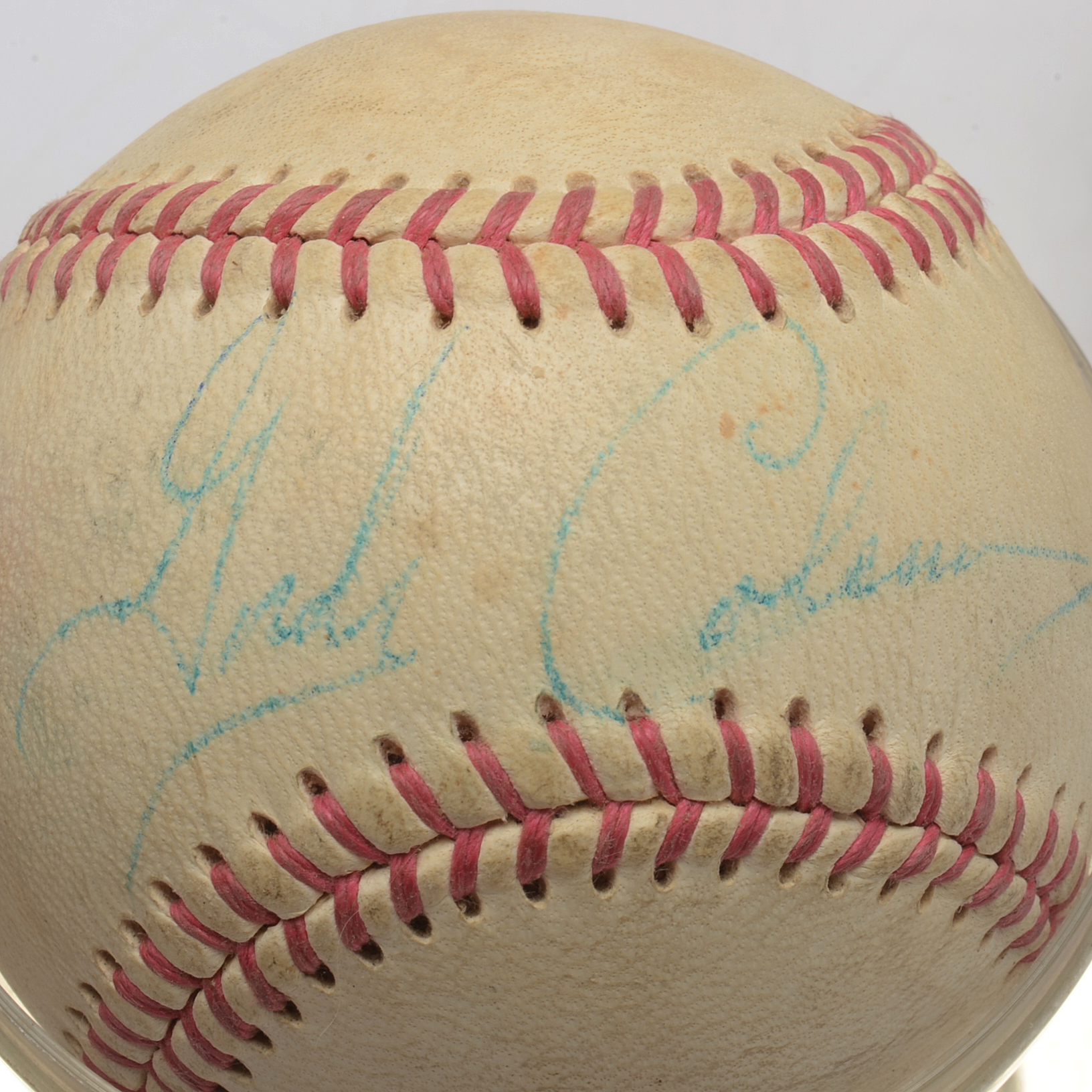 Reds All-Star Gordy Coleman Signed Ball and 1962 Kahn's Baseball Card