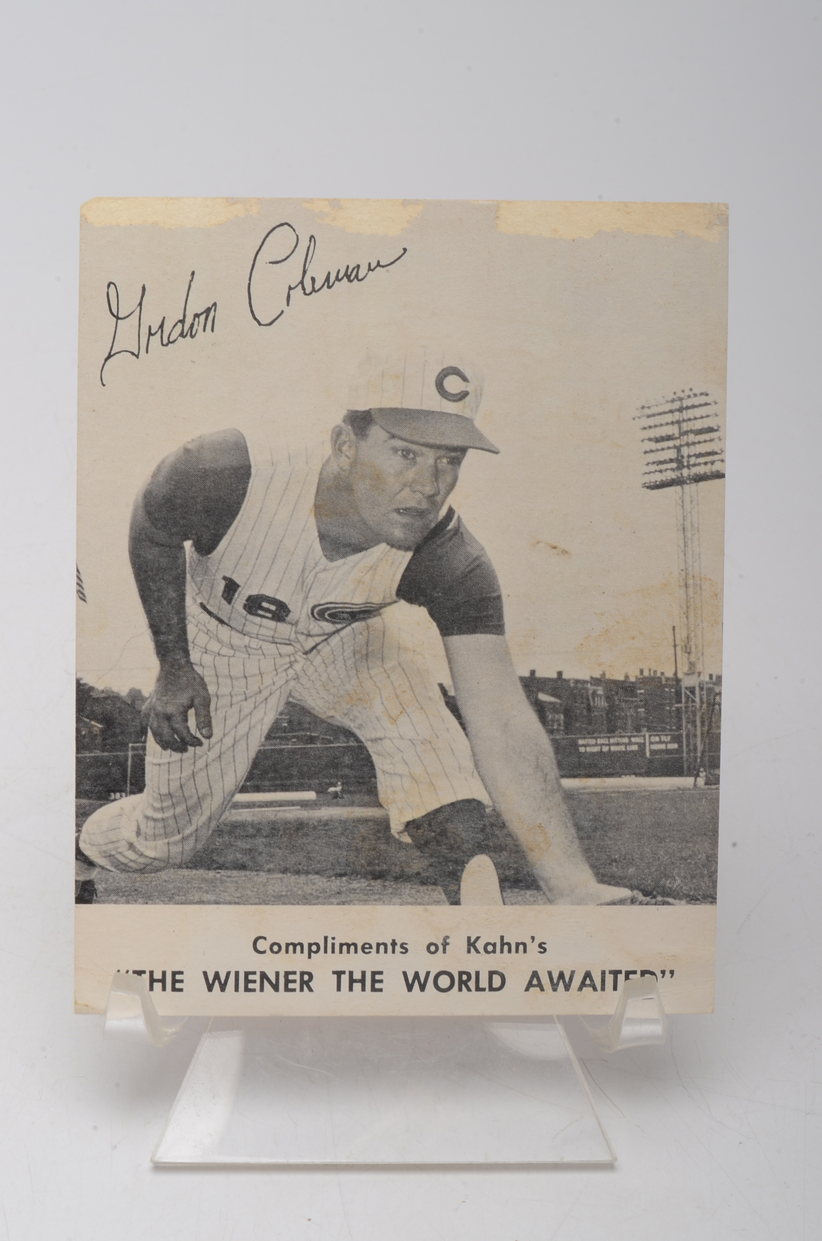 Reds All-Star Gordy Coleman Signed Ball and 1962 Kahn's Baseball Card