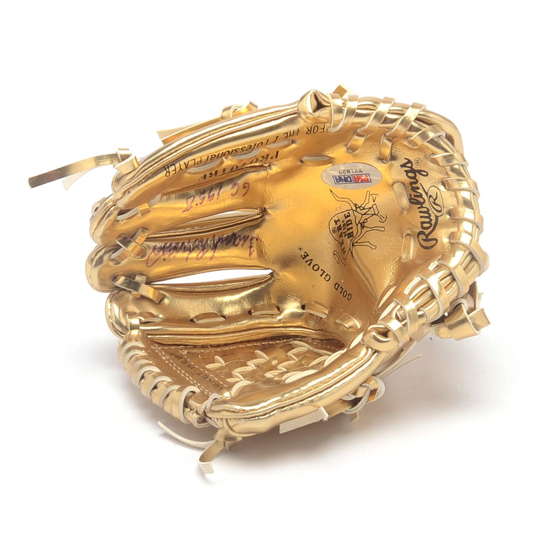 Frank Robinson Signed Gold Glove  COA