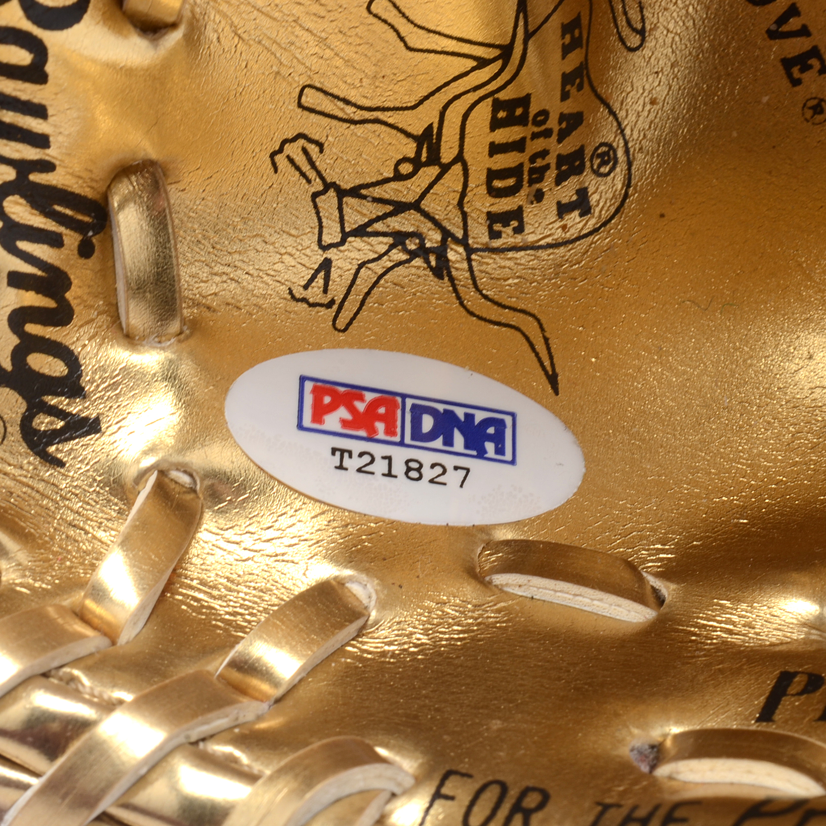 Frank Robinson Signed Gold Glove  COA