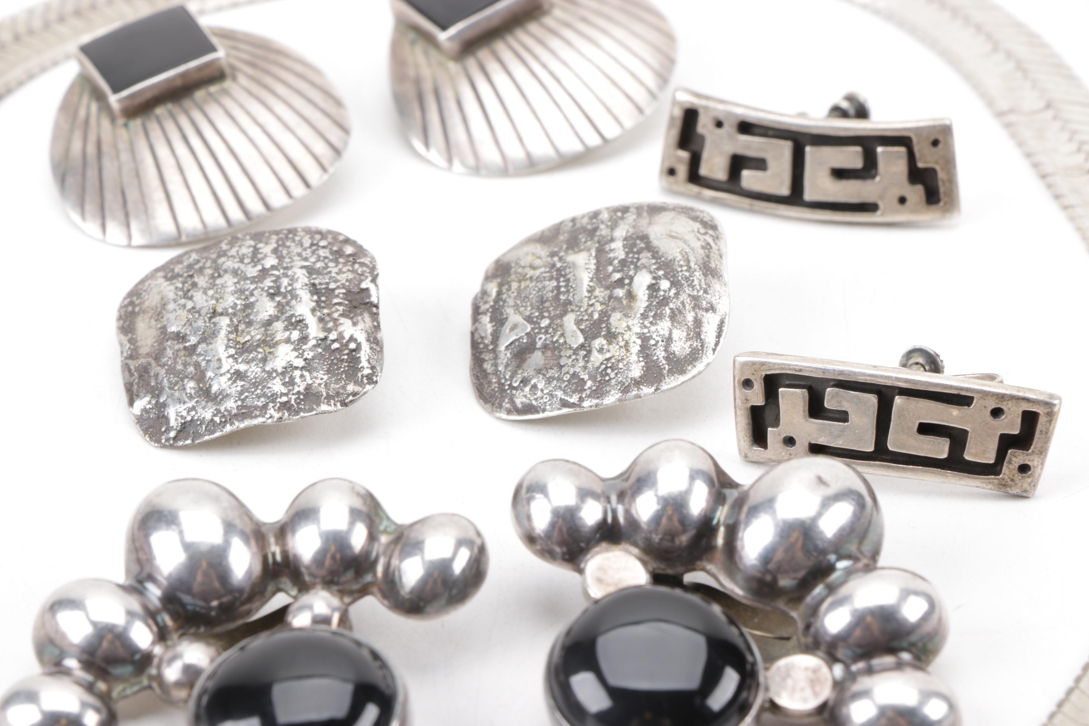 Assortment of Sterling Silver Jewelry Including Onyx