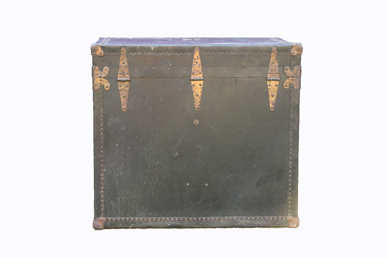 Antique Mendel-Drucker Co. Steamer Trunk