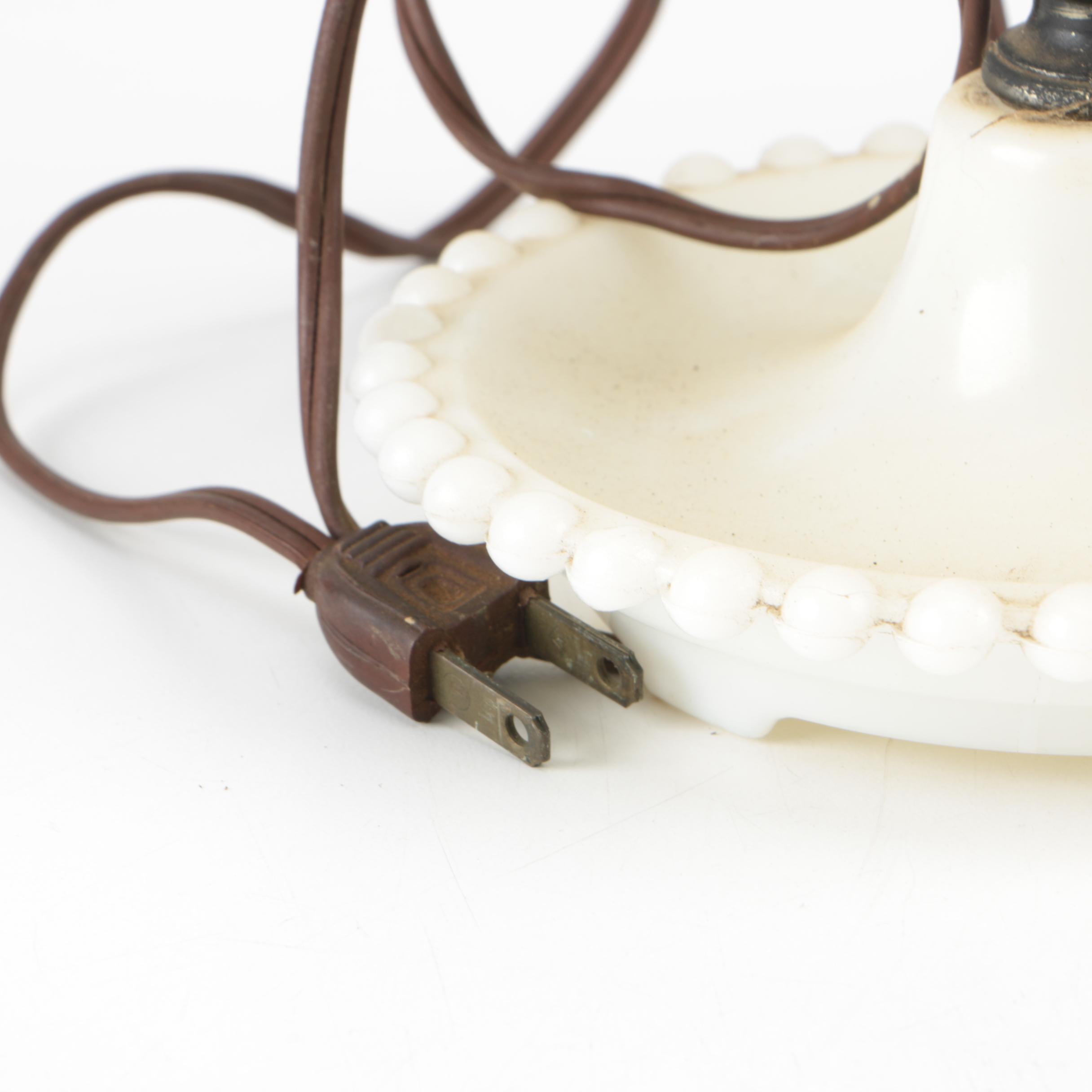 Vintage Milk Glass Accent Lamp