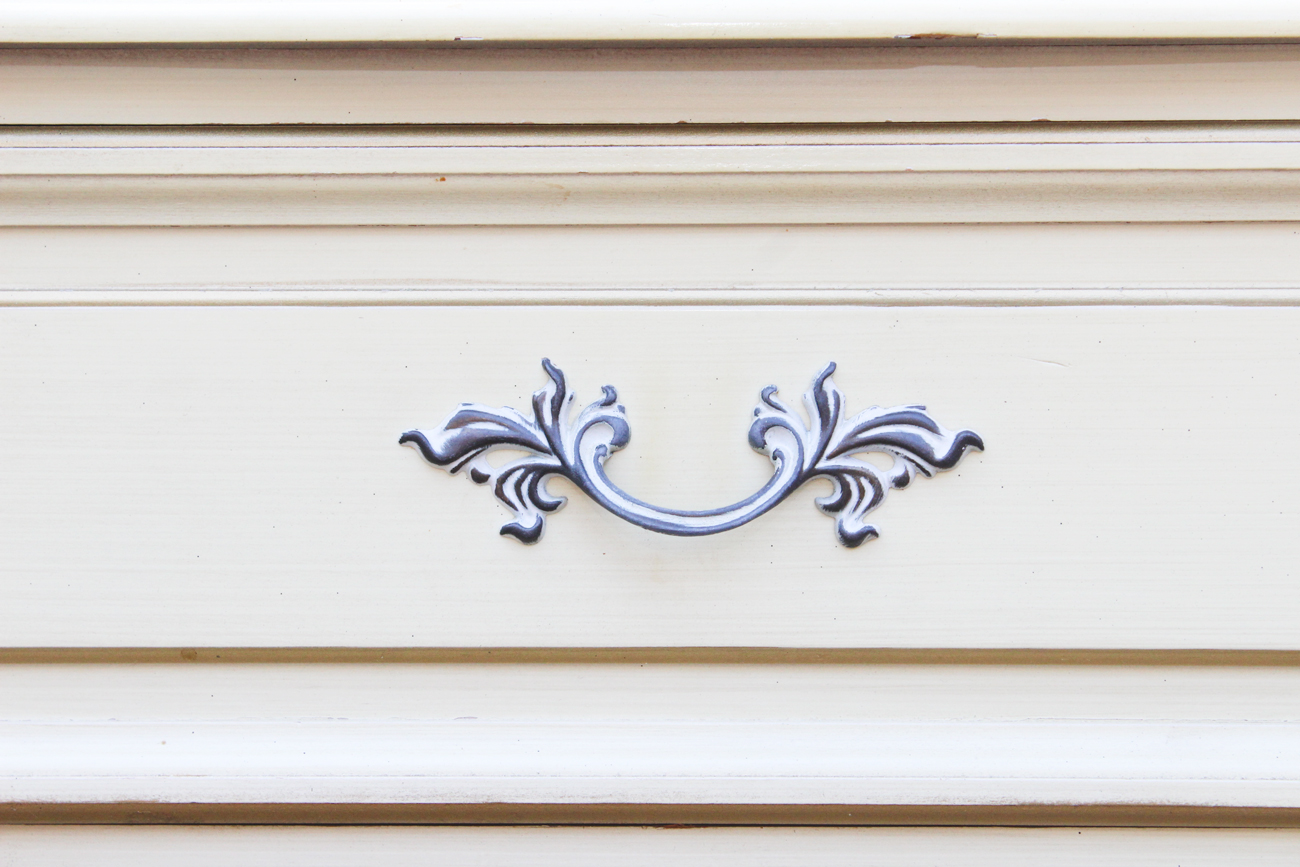 Vintage Cream and Gold Wooden Chest of Drawers and Mirror