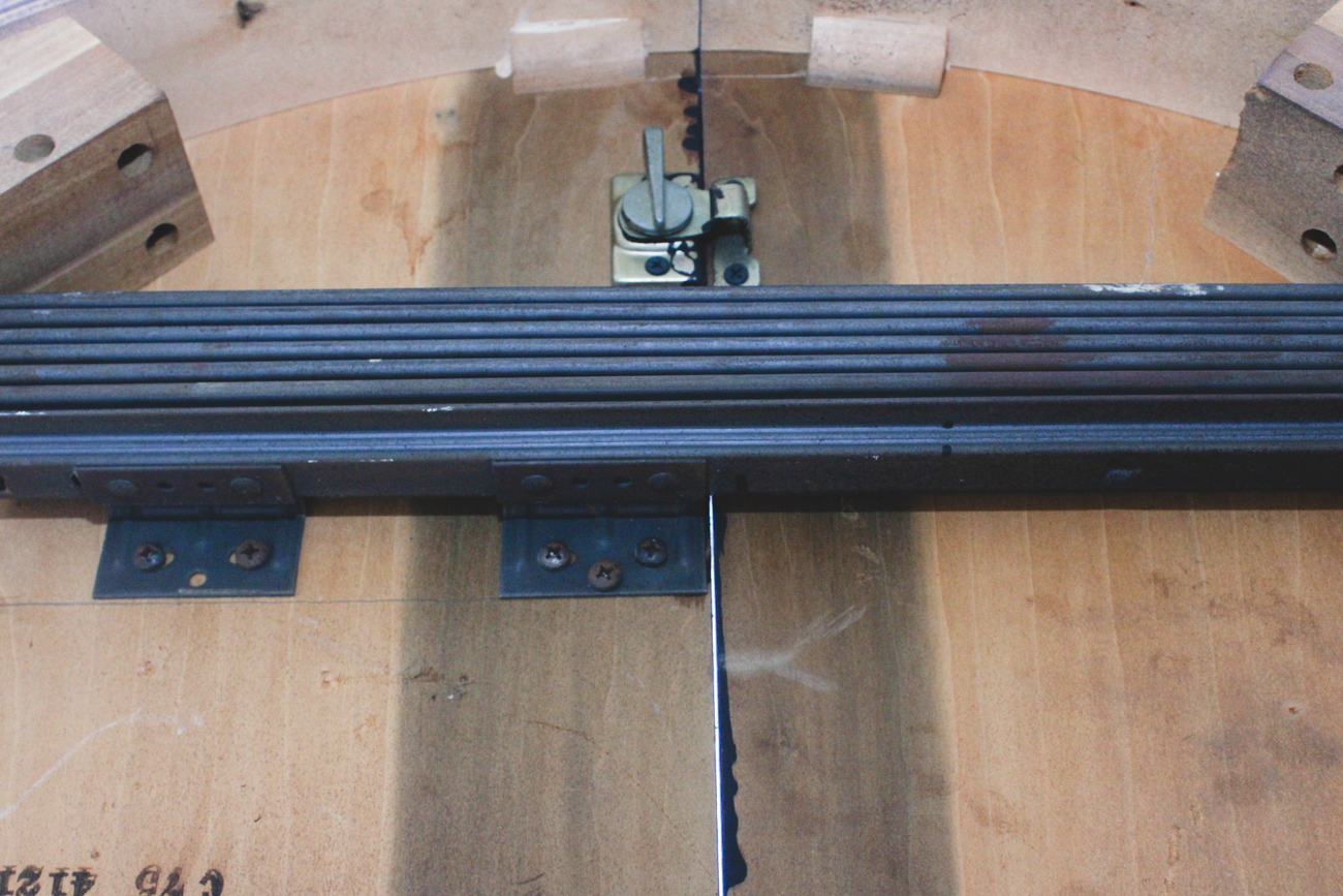 Thomasville Round Wooden Dining Table and Chairs