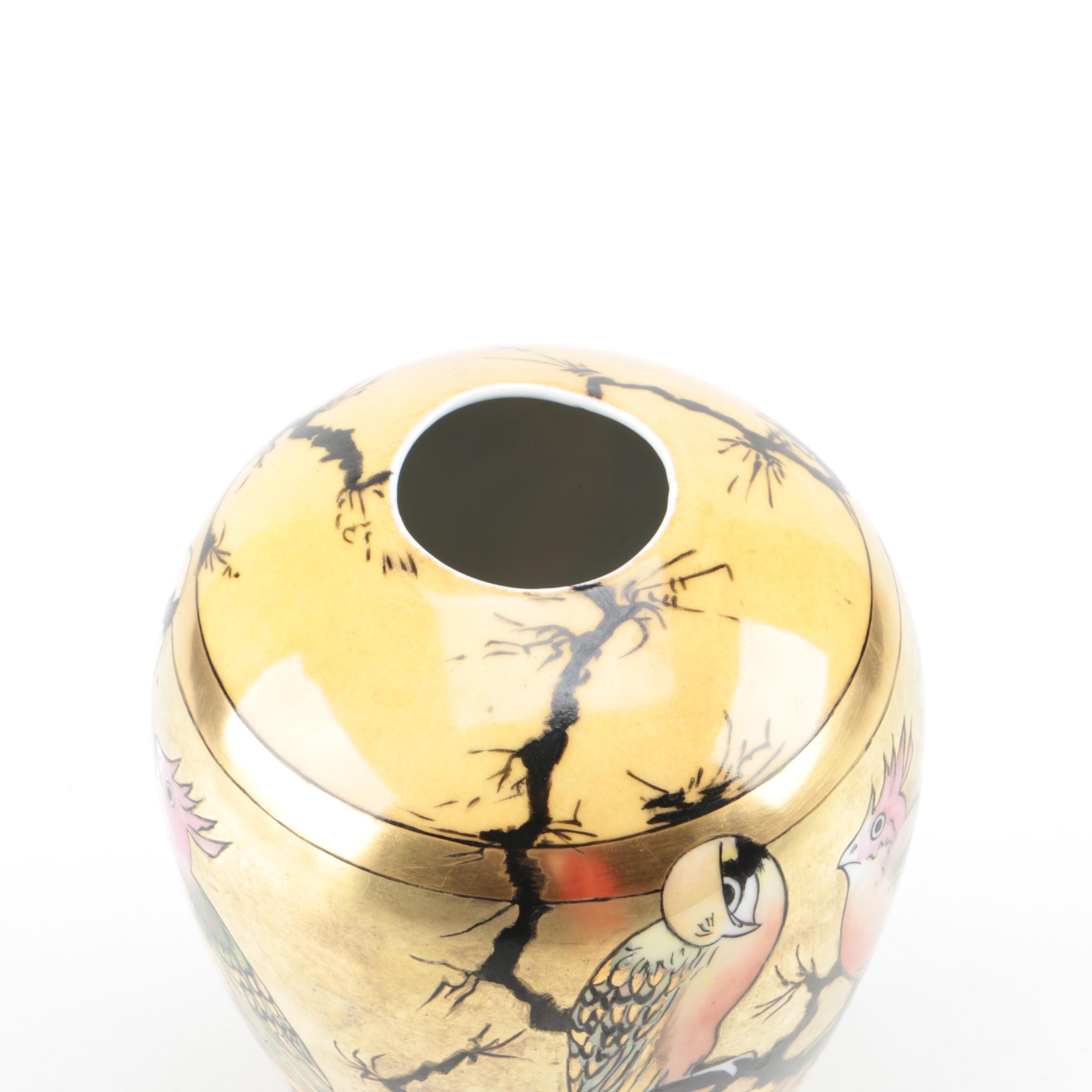 1930s Heinrich & Co. Hand-Painted Art Deco Bavarian Porcelain Bird Vase