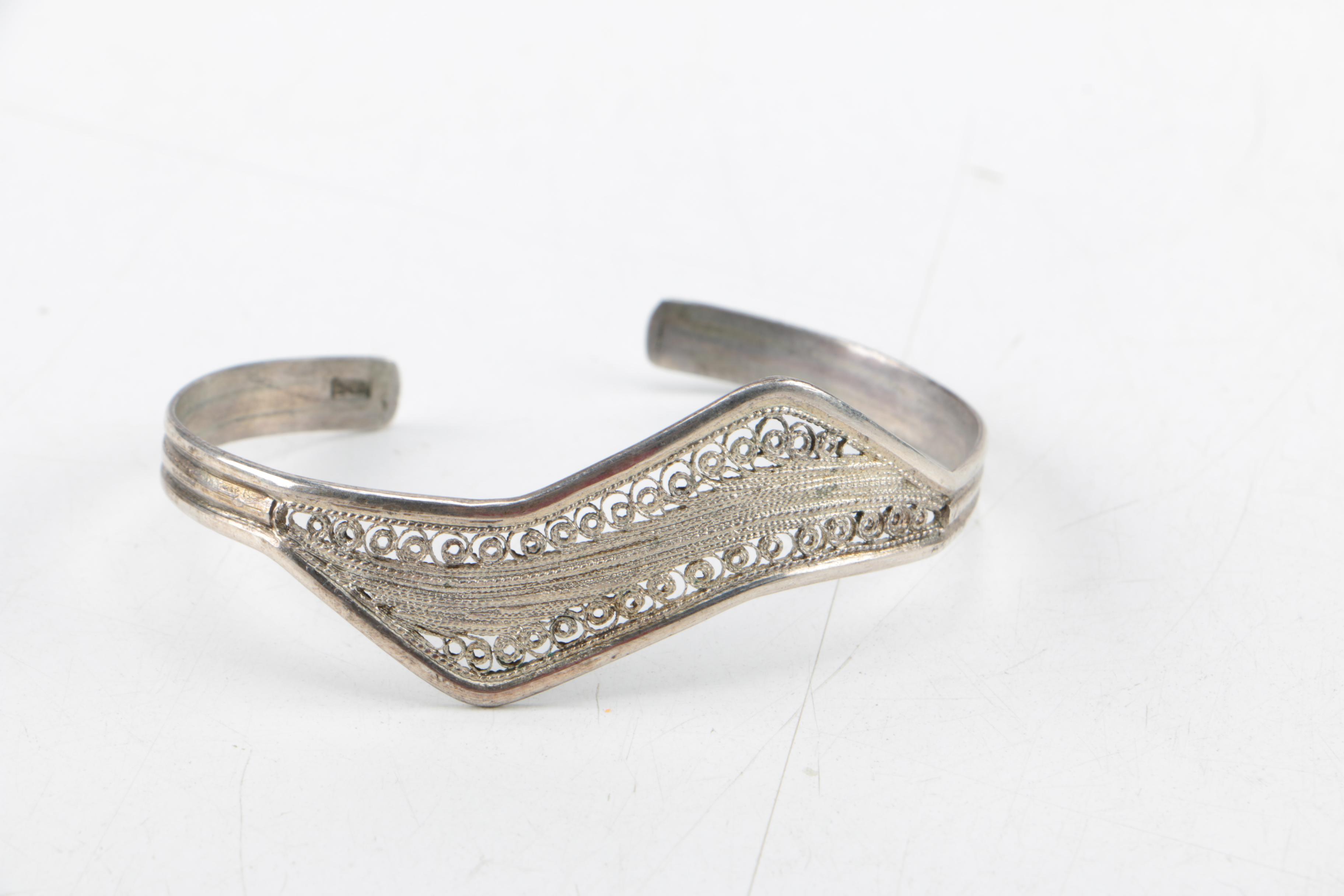 Assortment of Sterling Silver Jewelry