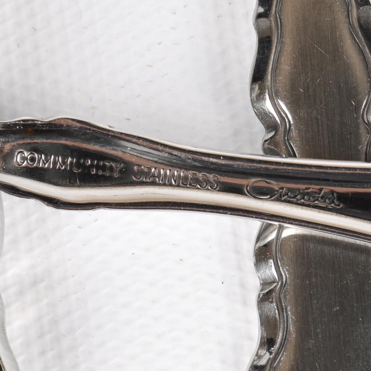 Oneida Community Stainless Steel "Satinique" Flatware