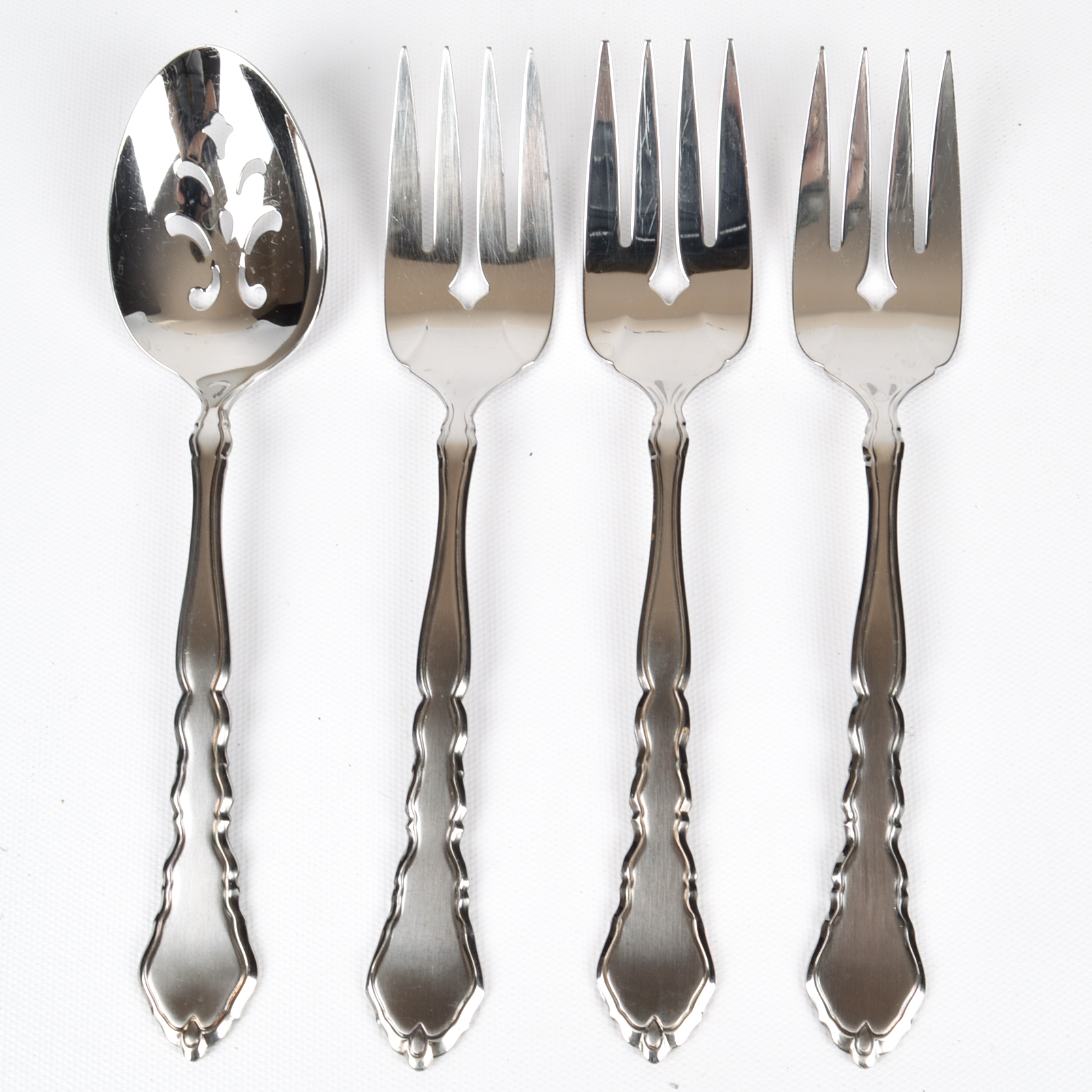 Oneida Community Stainless Steel "Satinique" Flatware