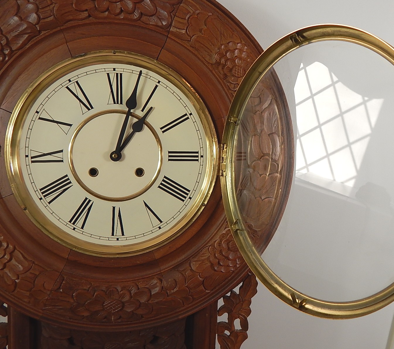 Vintage Regulator Wall Clock