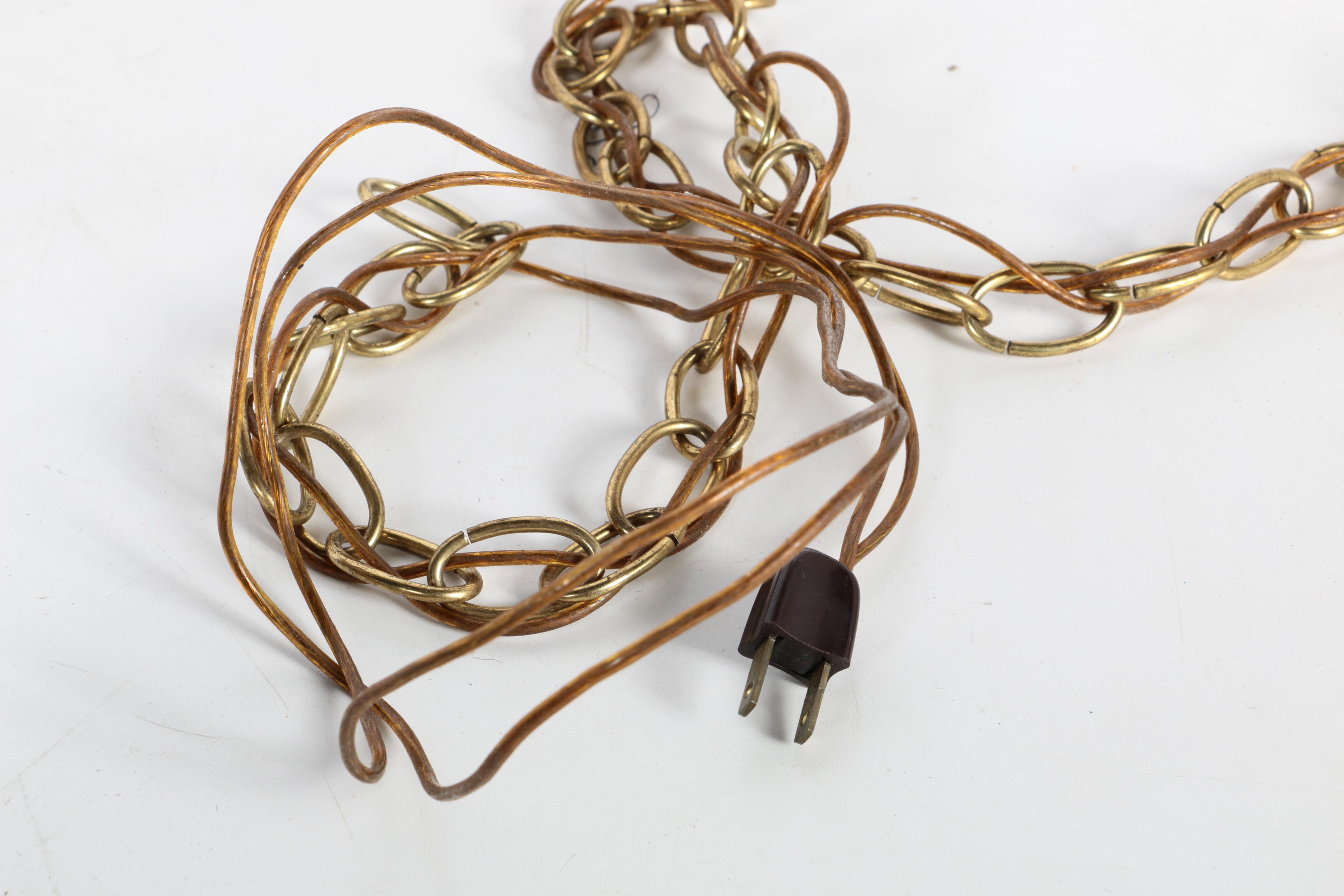 Vintage Three-Pendant Hanging Light Fixture