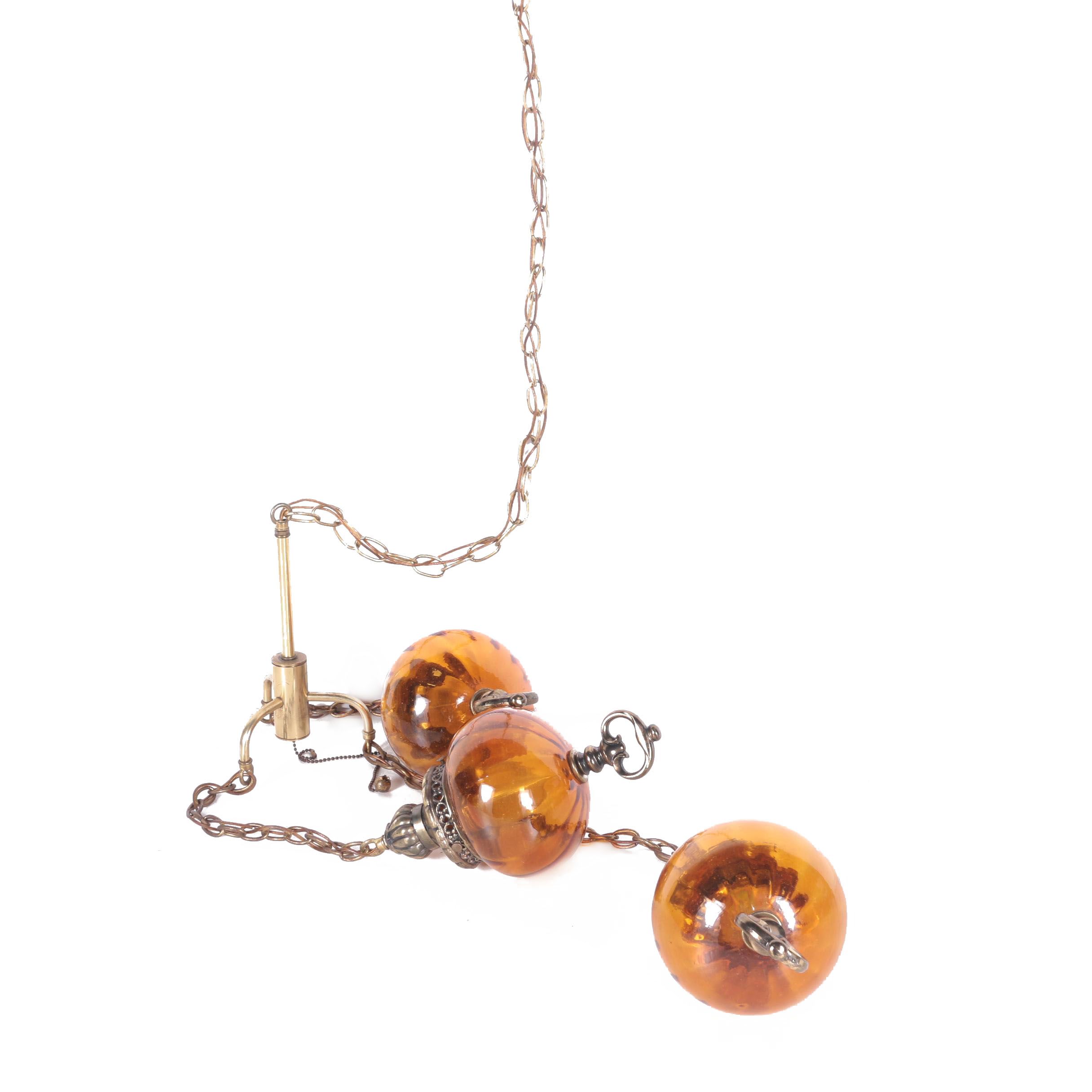 Vintage Three-Pendant Hanging Light Fixture