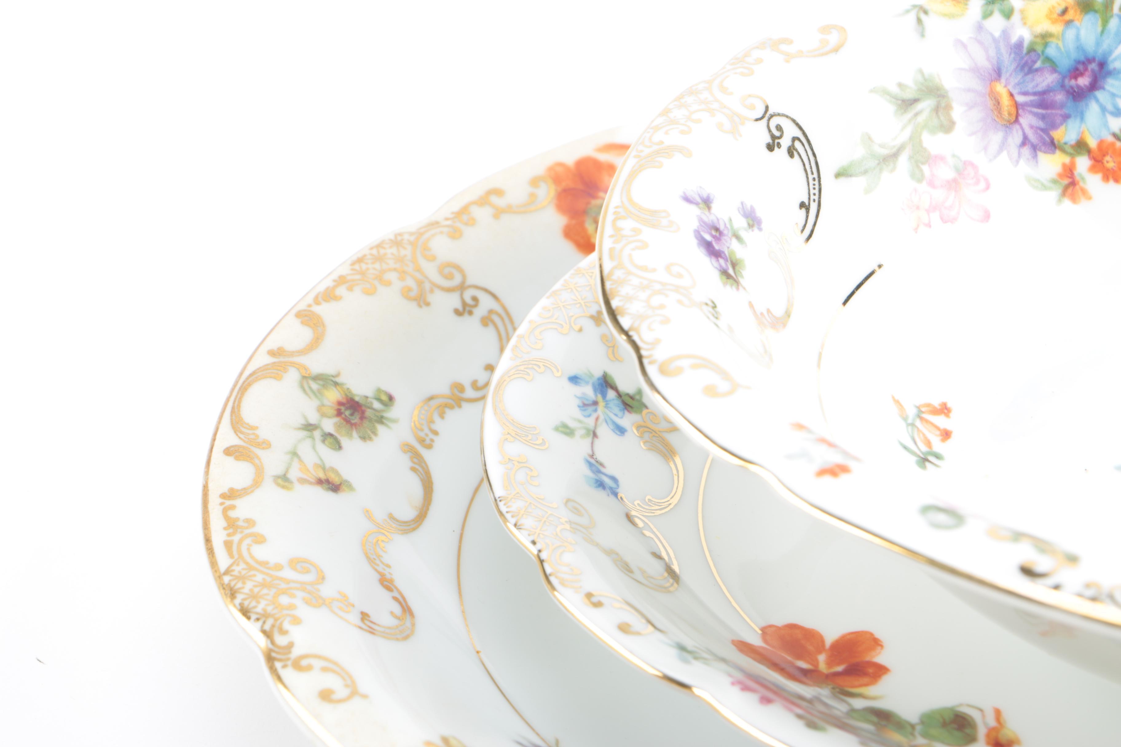 Victoria Czechoslovakia Porcelain Dinnerware