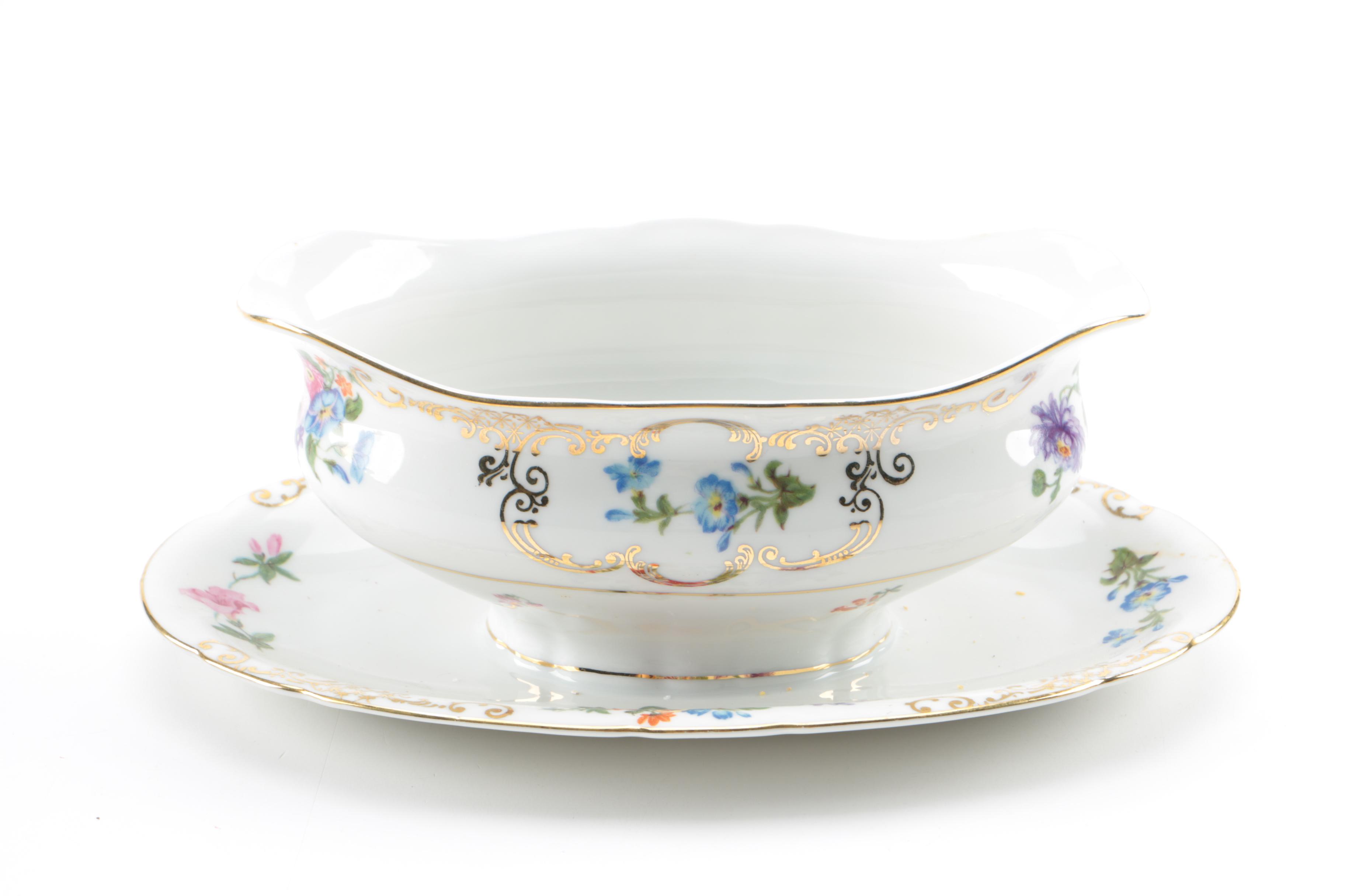 Victoria Czechoslovakia Porcelain Dinnerware