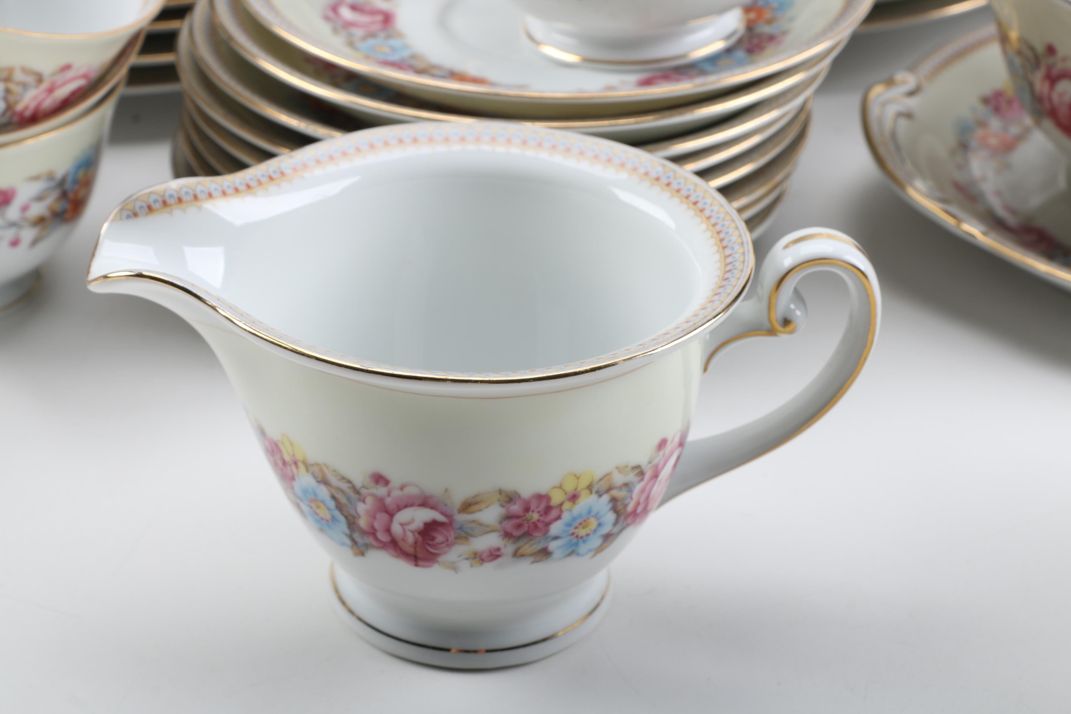 Vintage Jyoto Japanese Porcelain Dinnerware 1940s