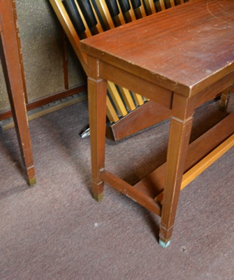 Conn Serenade Electronic Organ, Model 622 and Bench