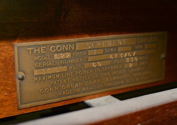 Conn Serenade Electronic Organ, Model 622 and Bench
