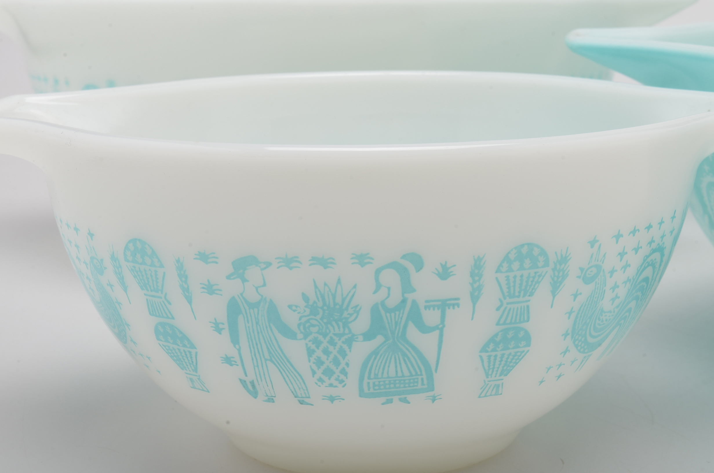 Vintage Pyrex "Butterprint" Glass Cinderella Mixing Bowls