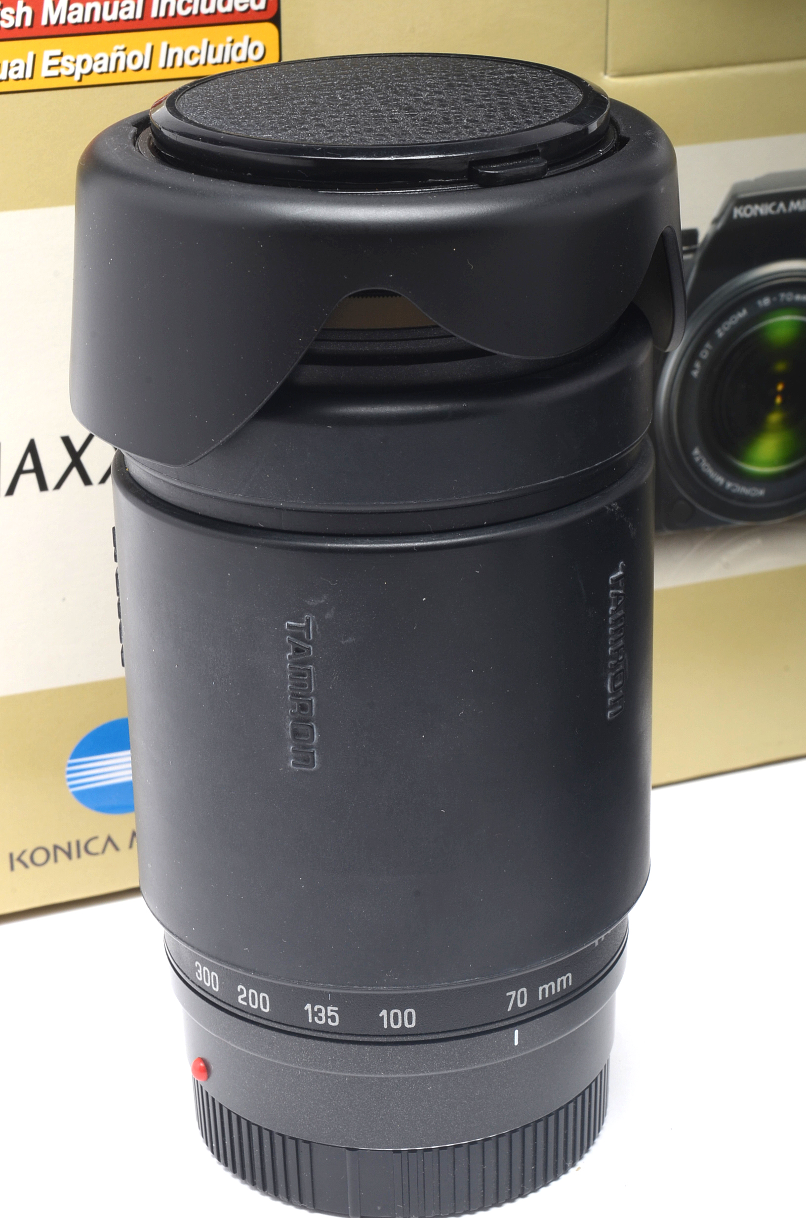 Konica Minolta Dynax Maxxum 5D Digital SLR Camera