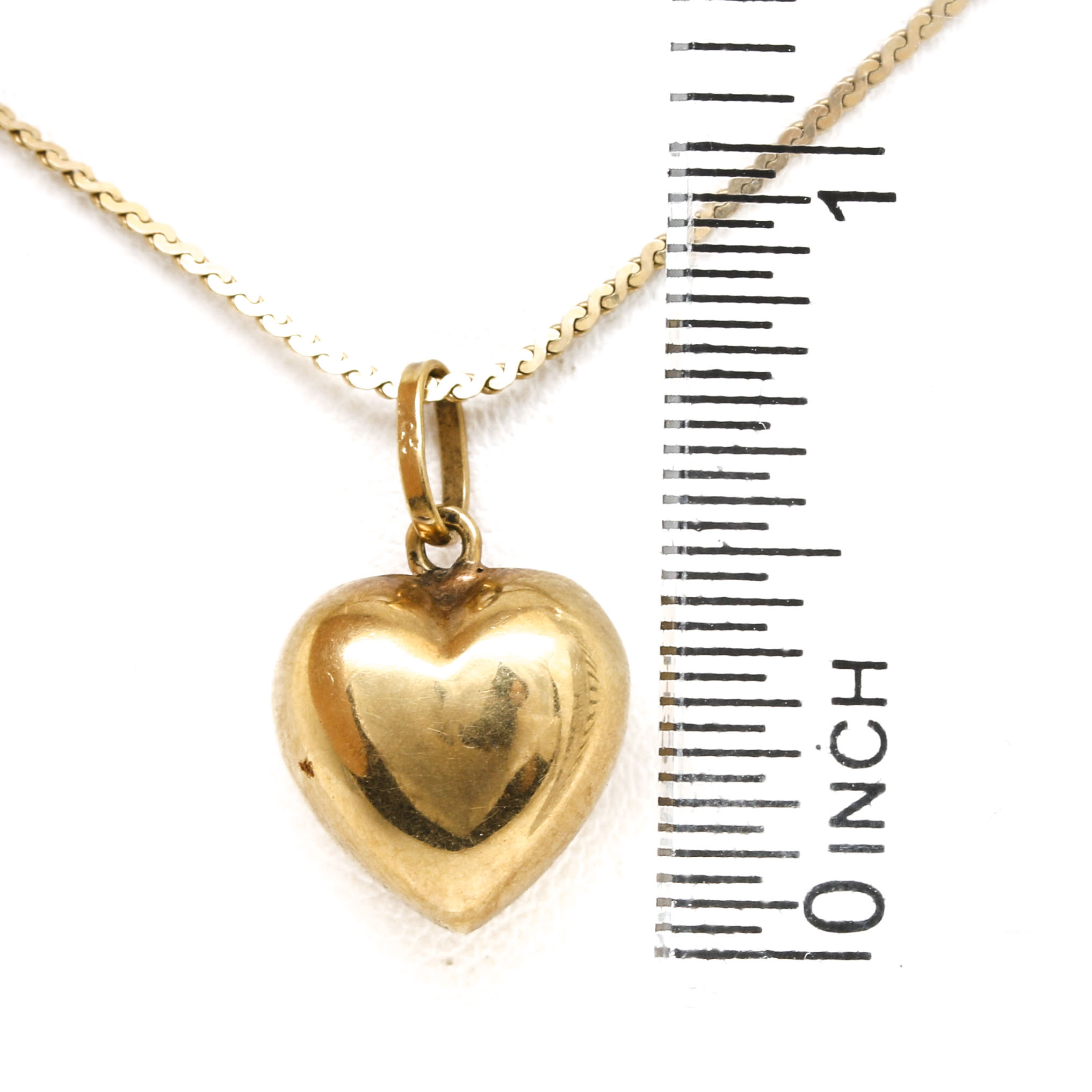 14K Yellow Gold Heart Pendant Necklace