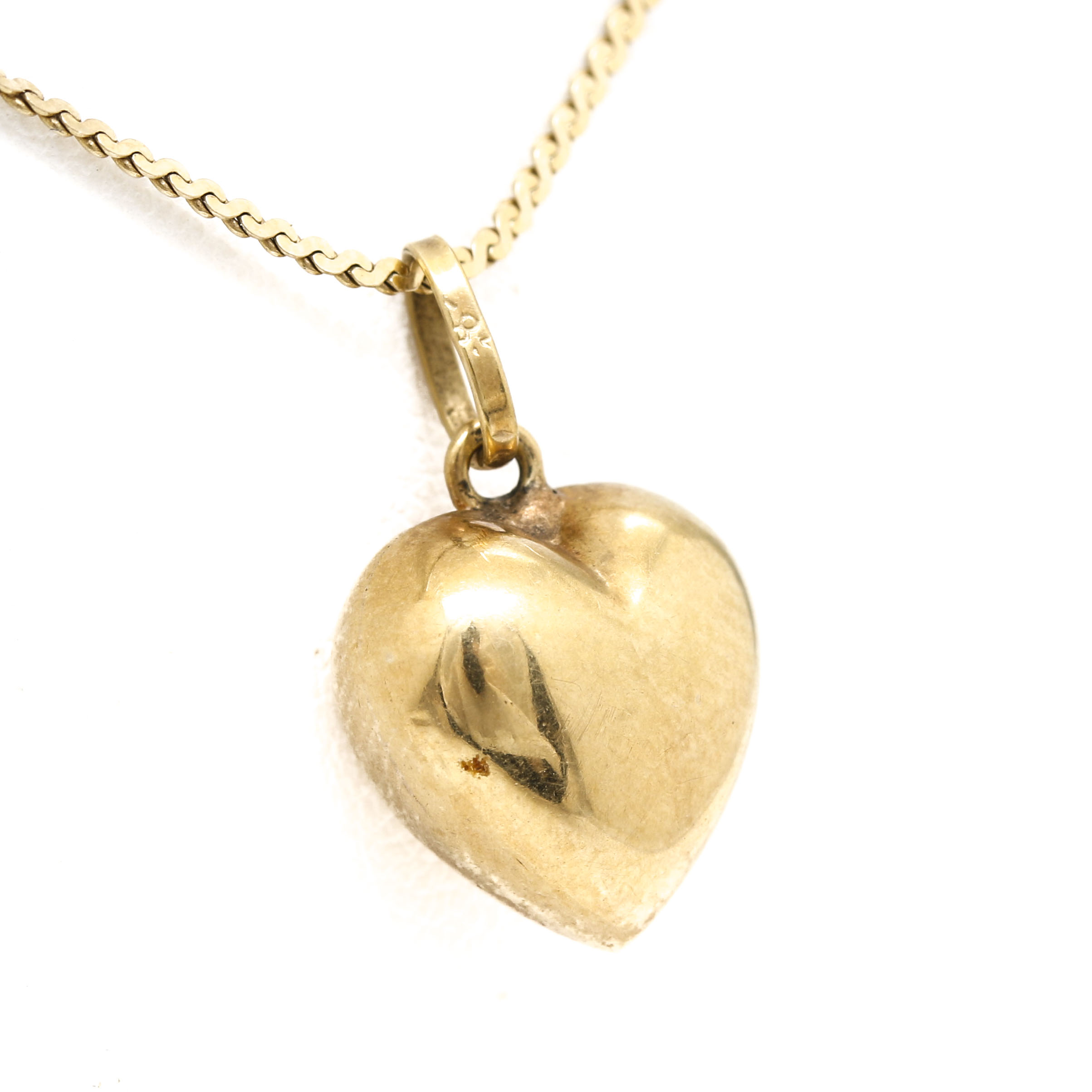 14K Yellow Gold Heart Pendant Necklace