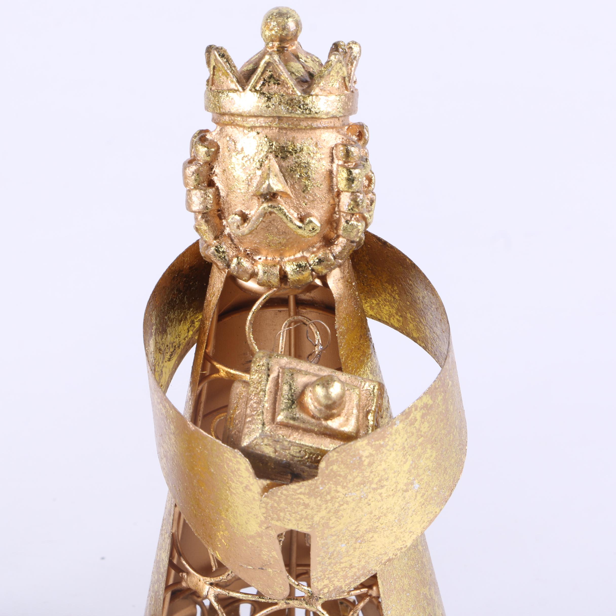 Three King Ornaments and Metal Base