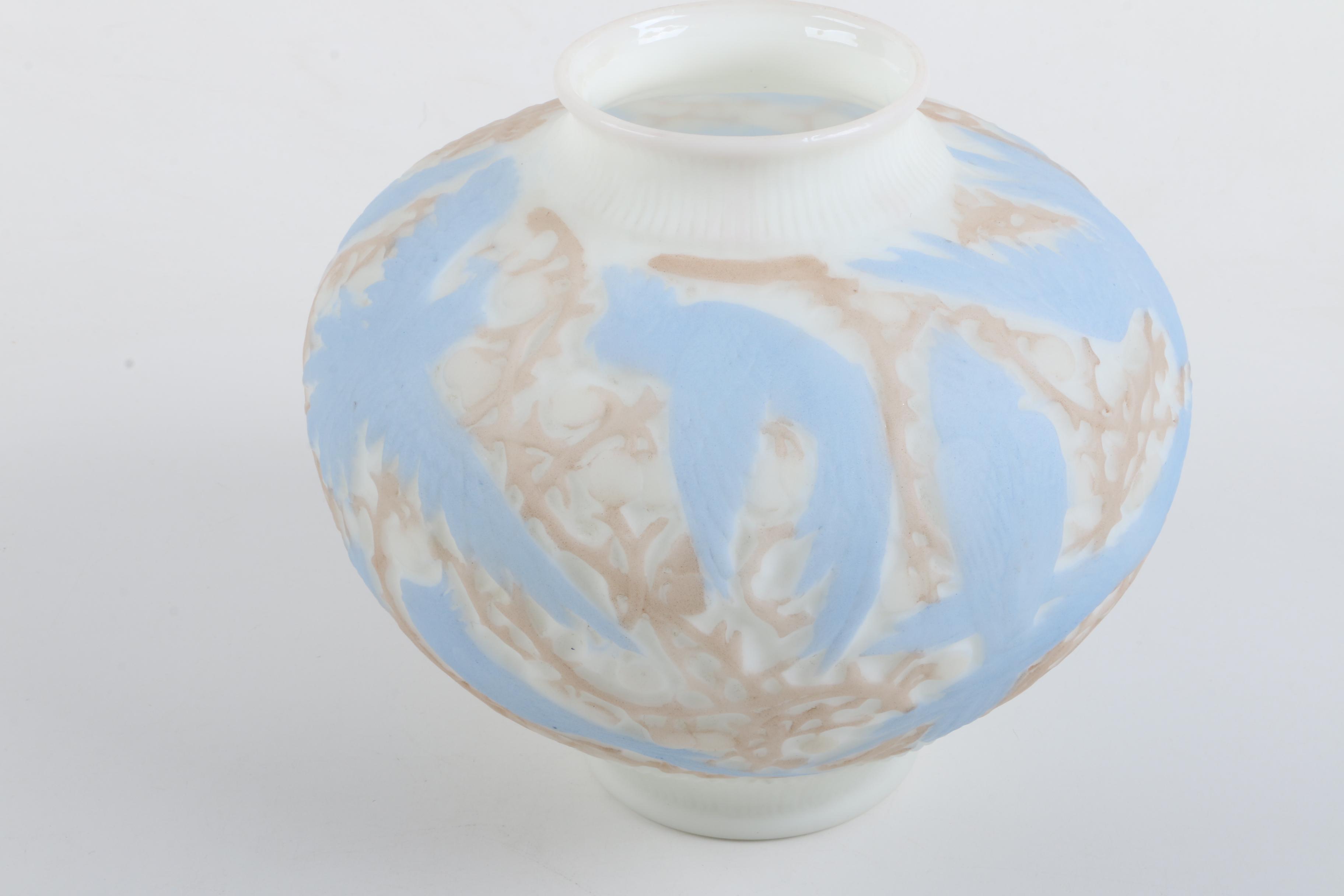 1926 Martele Art Glass Vase for Phoenix Consolidated Glass