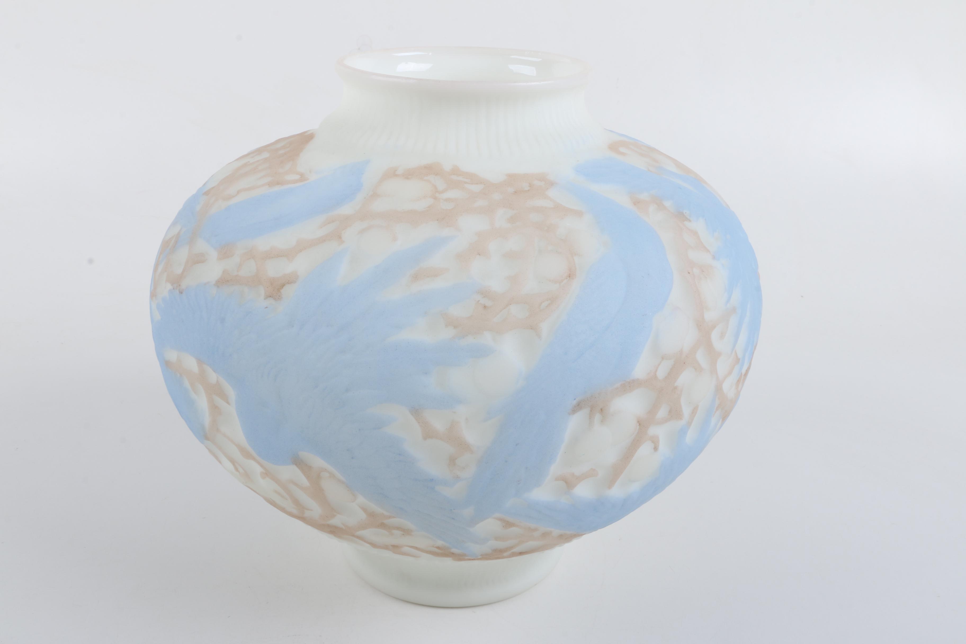 1926 Martele Art Glass Vase for Phoenix Consolidated Glass