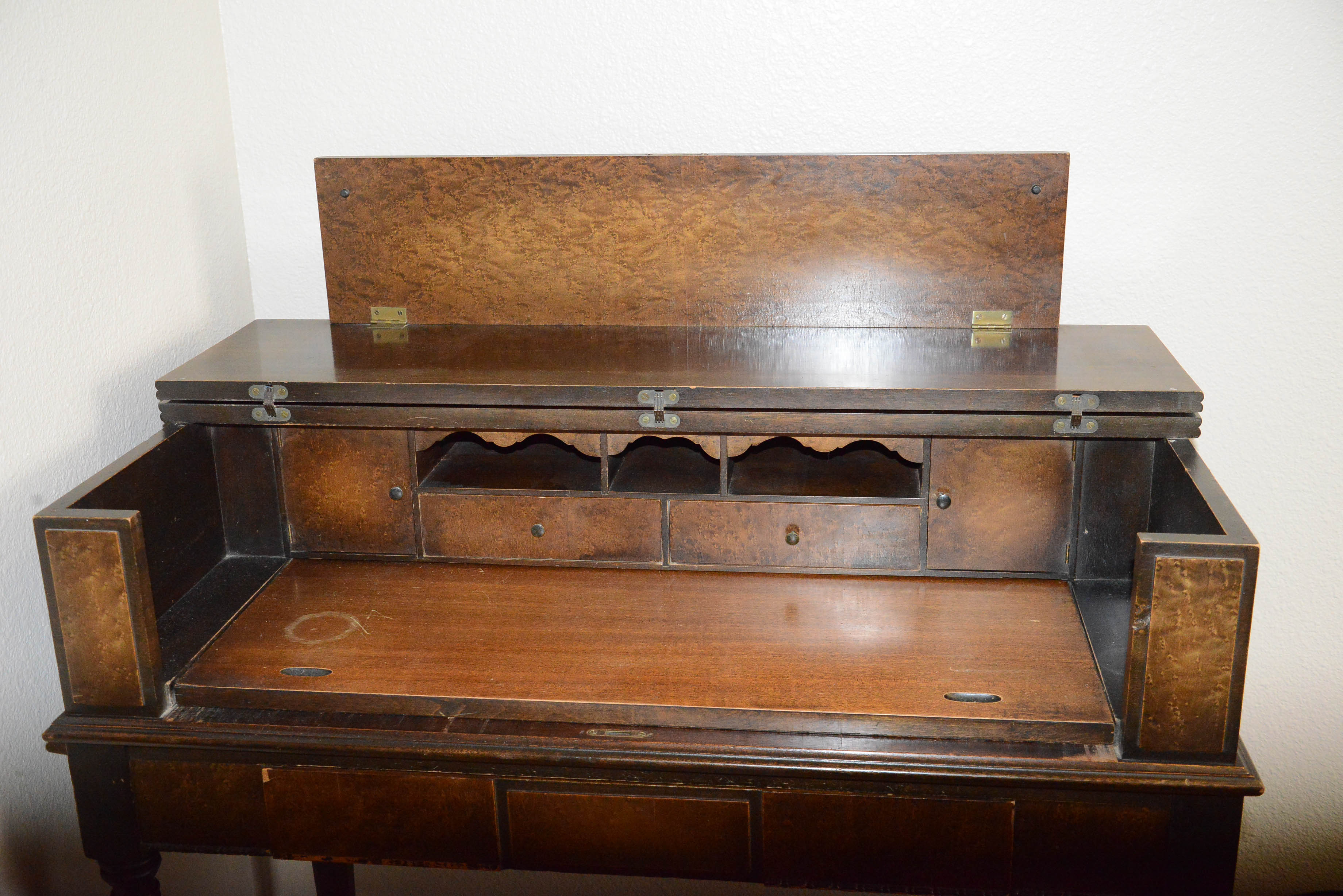 Vintage Sheraton Style Desk