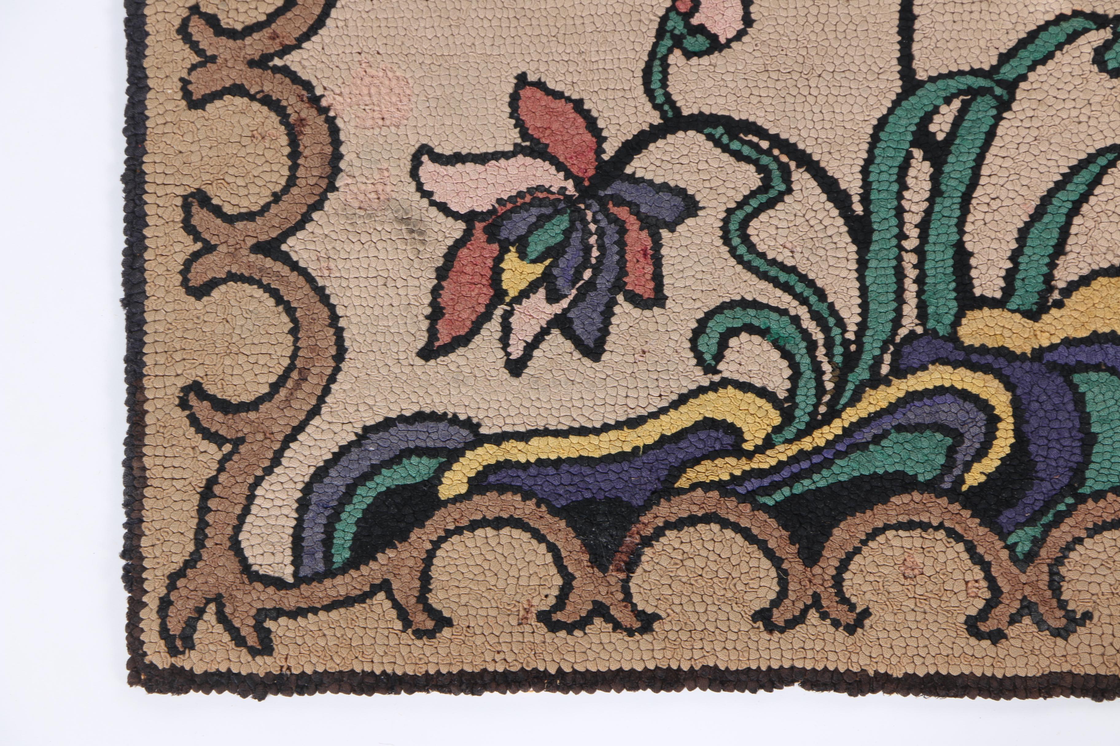 PRIORITY-Vintage Hooked "Flower of Life" Accent Rug