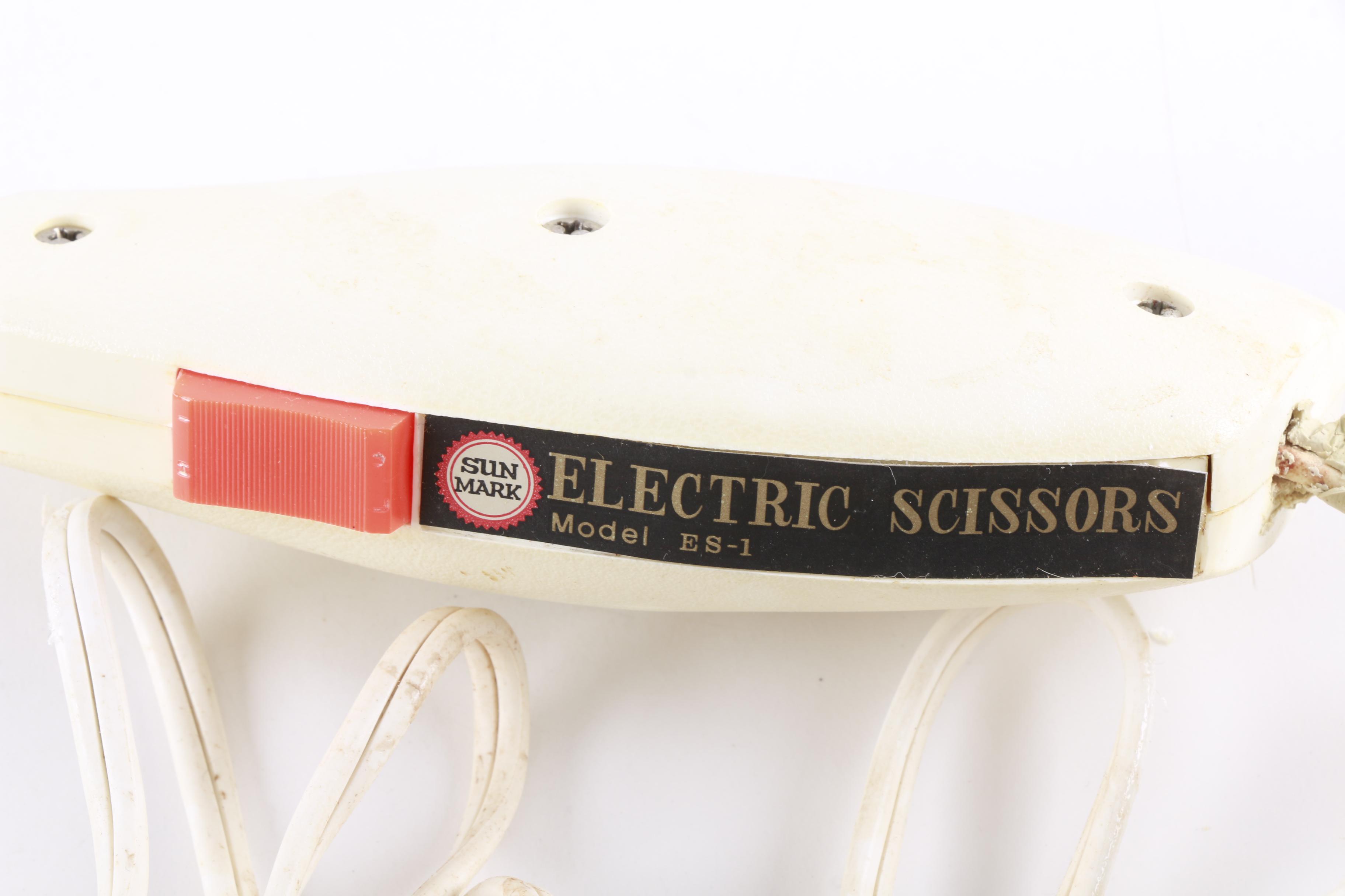 Vintage Electric Scissors by Hamilton Beach and Sun Mark