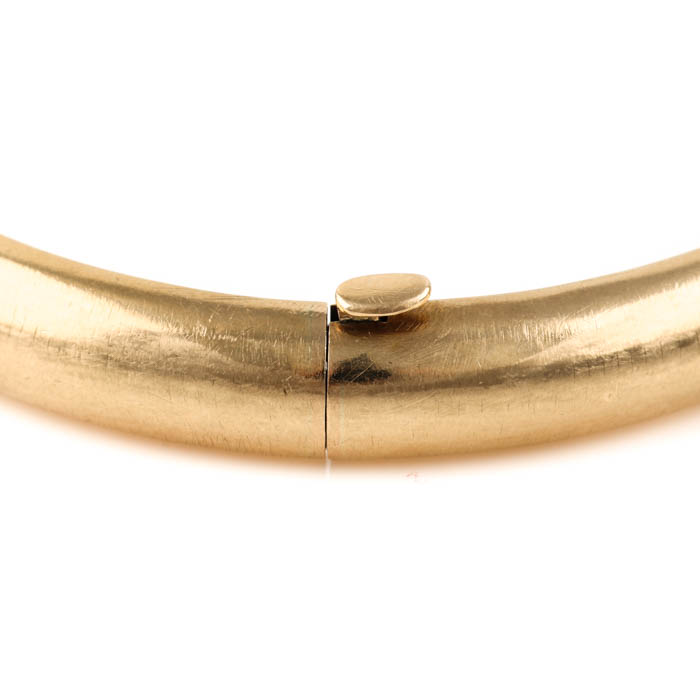 14K Yellow Gold Diamond Hinged Bangle