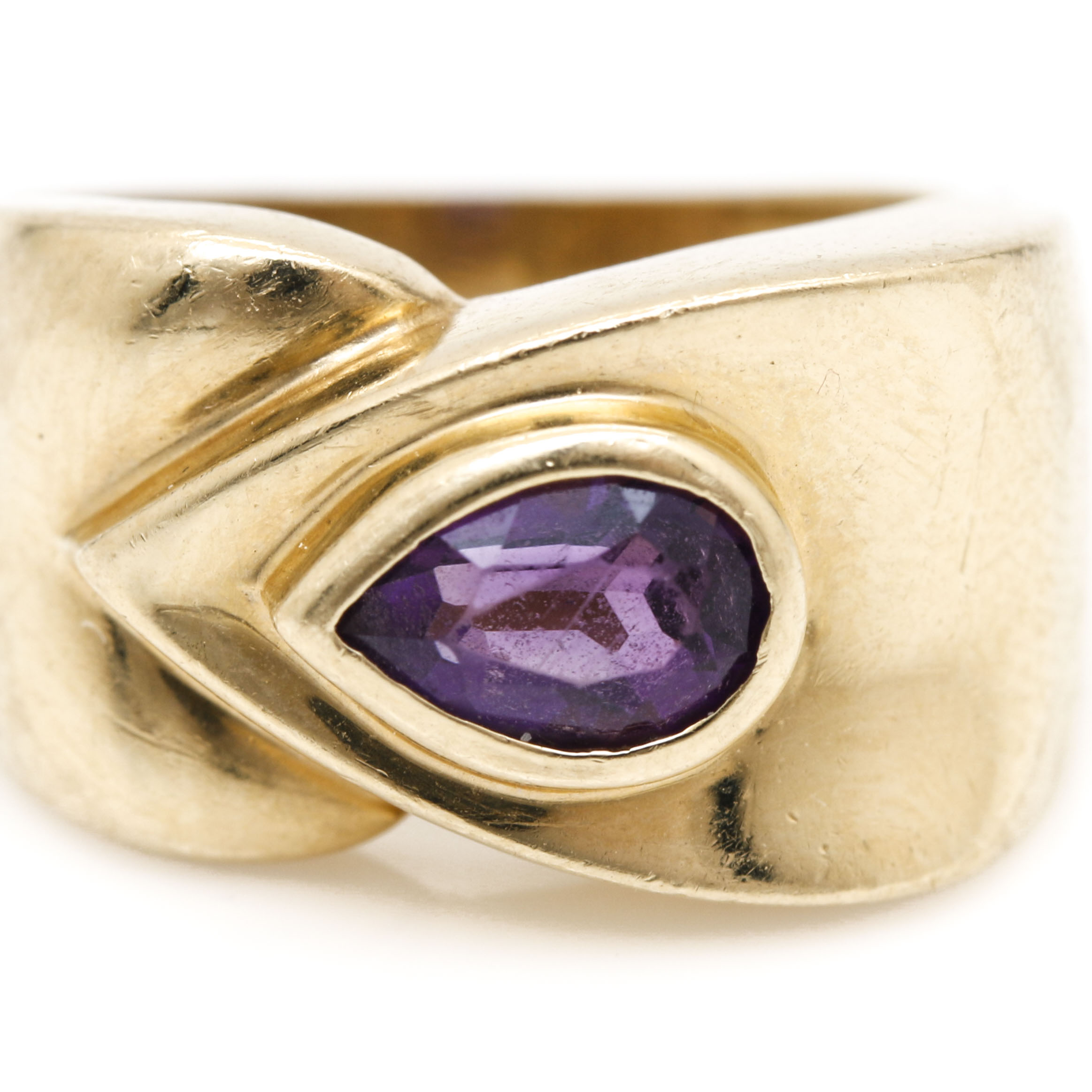 14K Yellow Gold Amethyst Ring