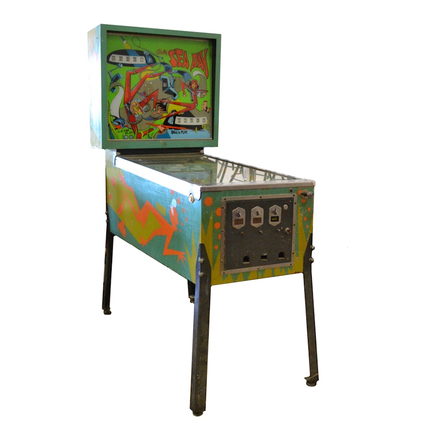 Vintage Bally "Sea Ray" Pinball Machine