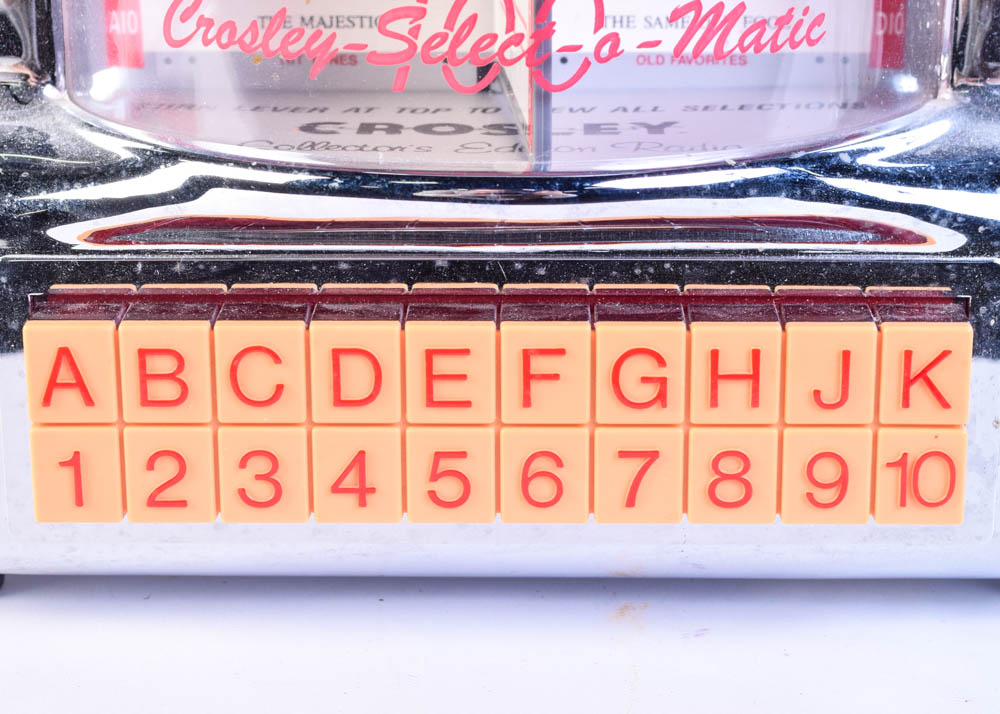 Crosley Collector's Edition Select-o-Matic Diner Style Radio