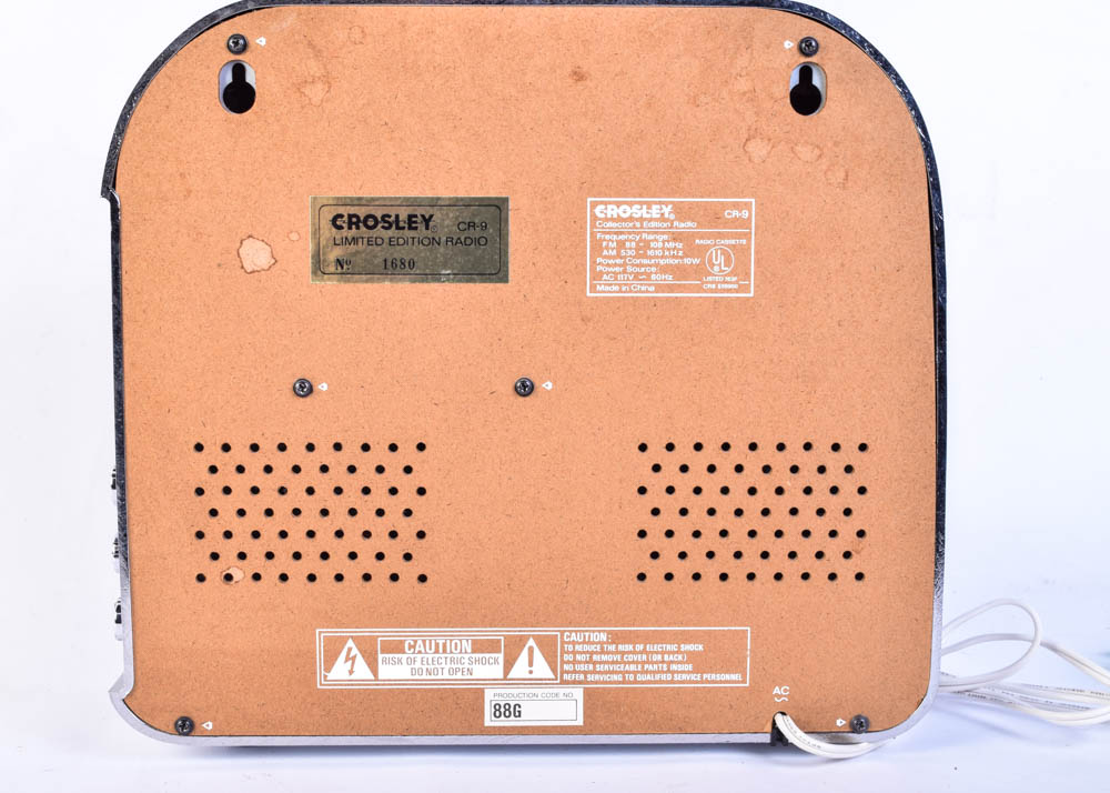 Crosley Collector's Edition Select-o-Matic Diner Style Radio