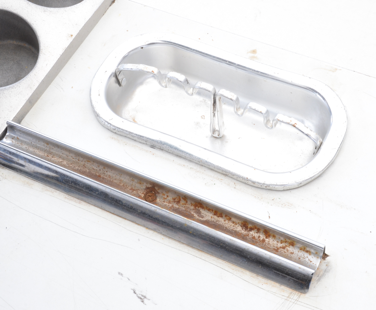 Vintage Brunswick Bowling Console with Chairs