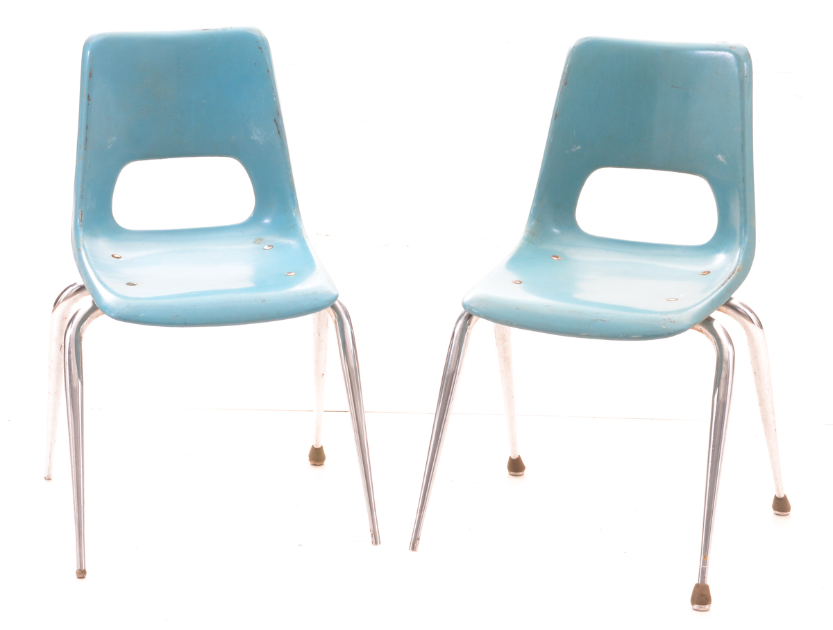 Vintage Brunswick Bowling Console with Chairs