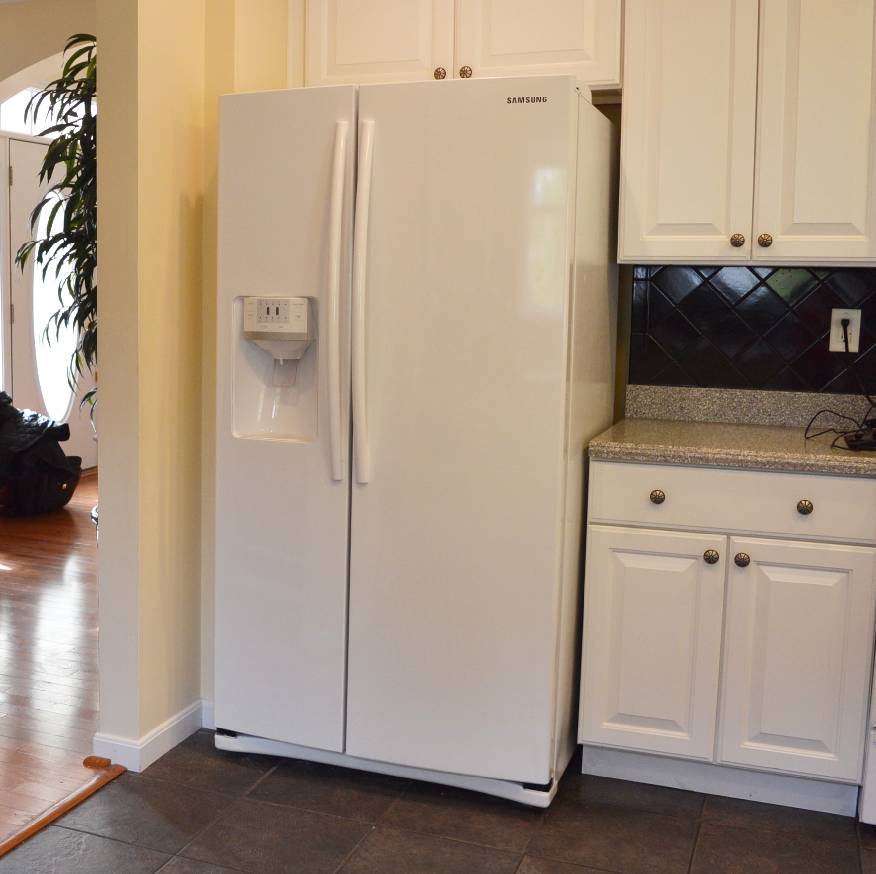 Samsung White Side by Side Refrigerator Freezer