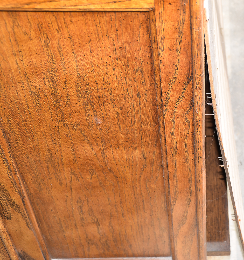 Two-Piece Oak China Cabinet by Hibriten