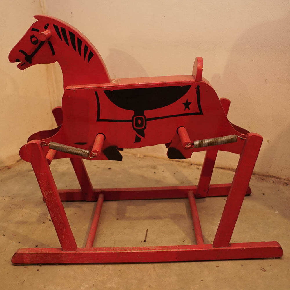 1950's rocking horse on springs 2025