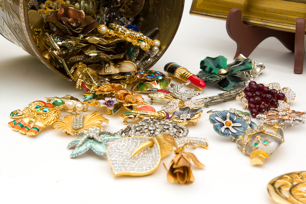 Vintage Brooches and Framed Brooch Artwork