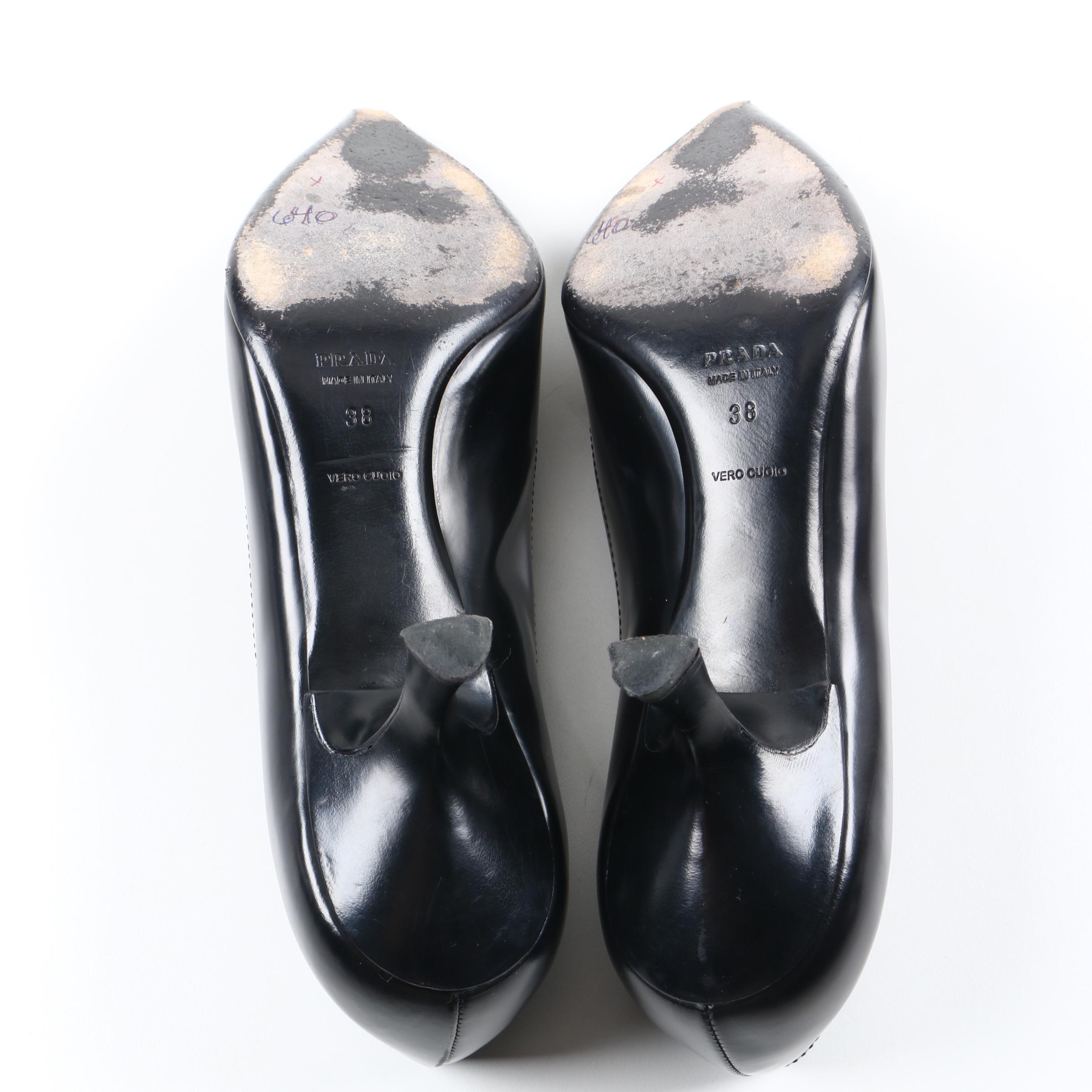 Prada Black Leather Pointed Toe Pumps