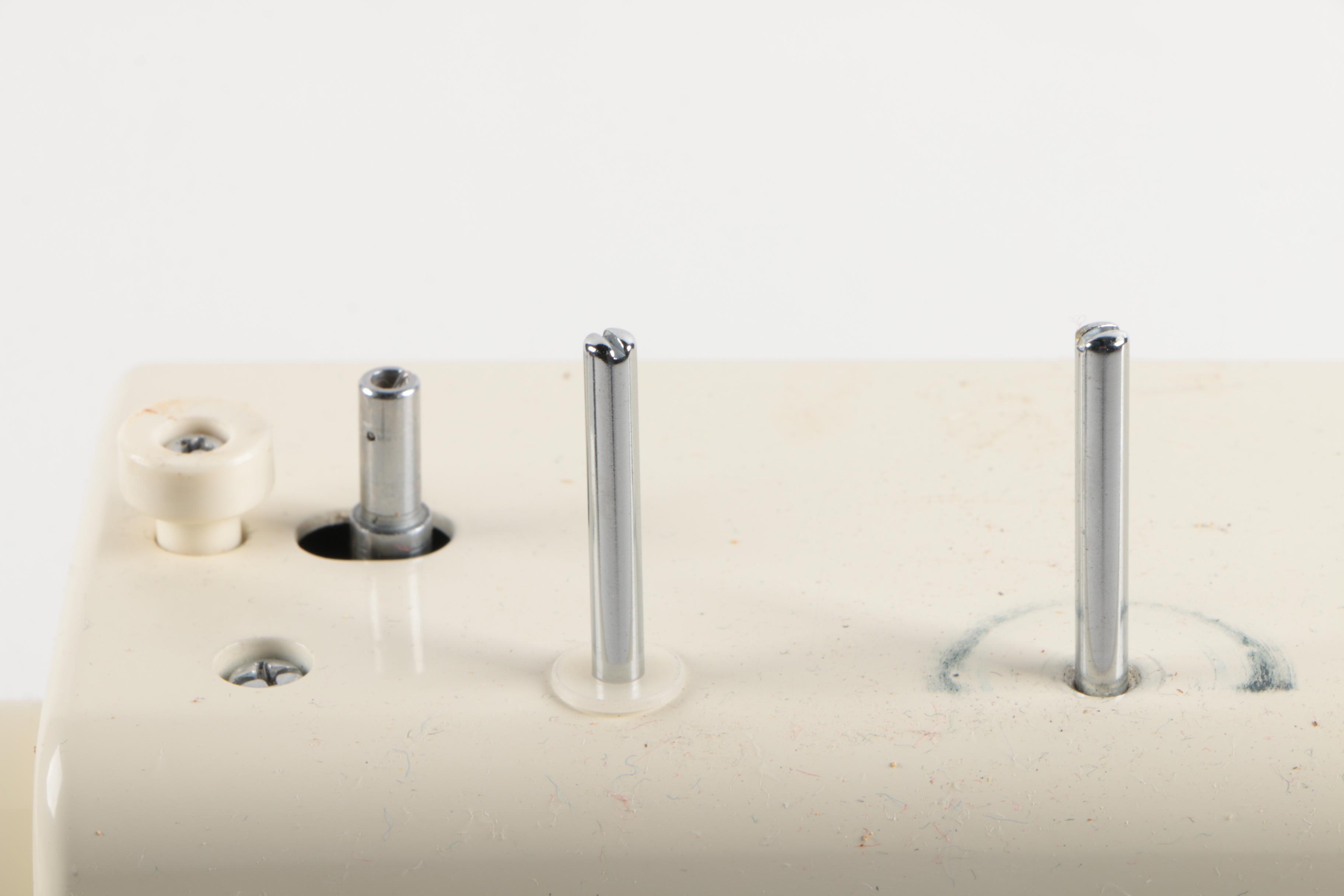 Kenmore Ultra-Stitch 12 Sewing Machine