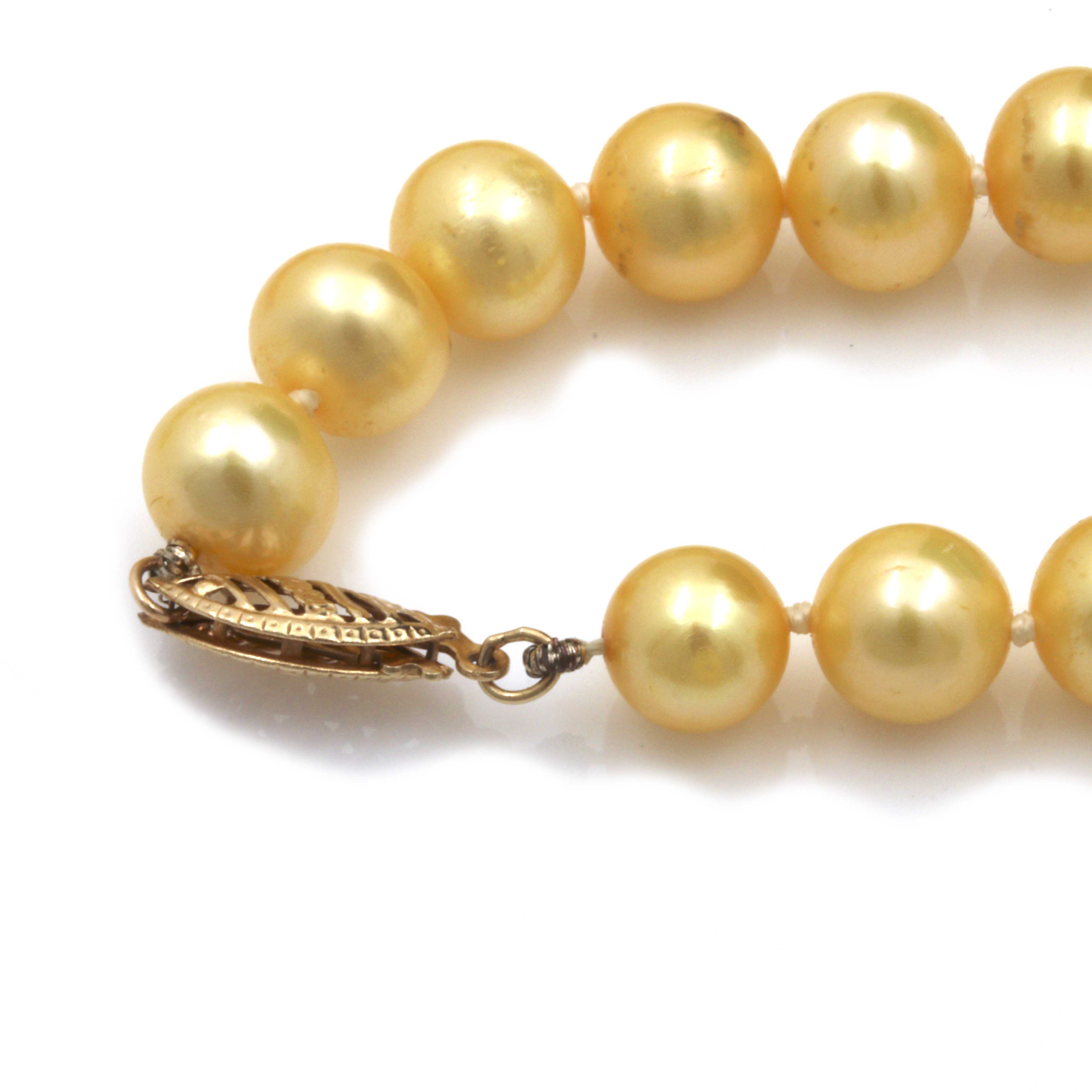 14K Yellow Gold Cultured Freshwater Pearl Necklace