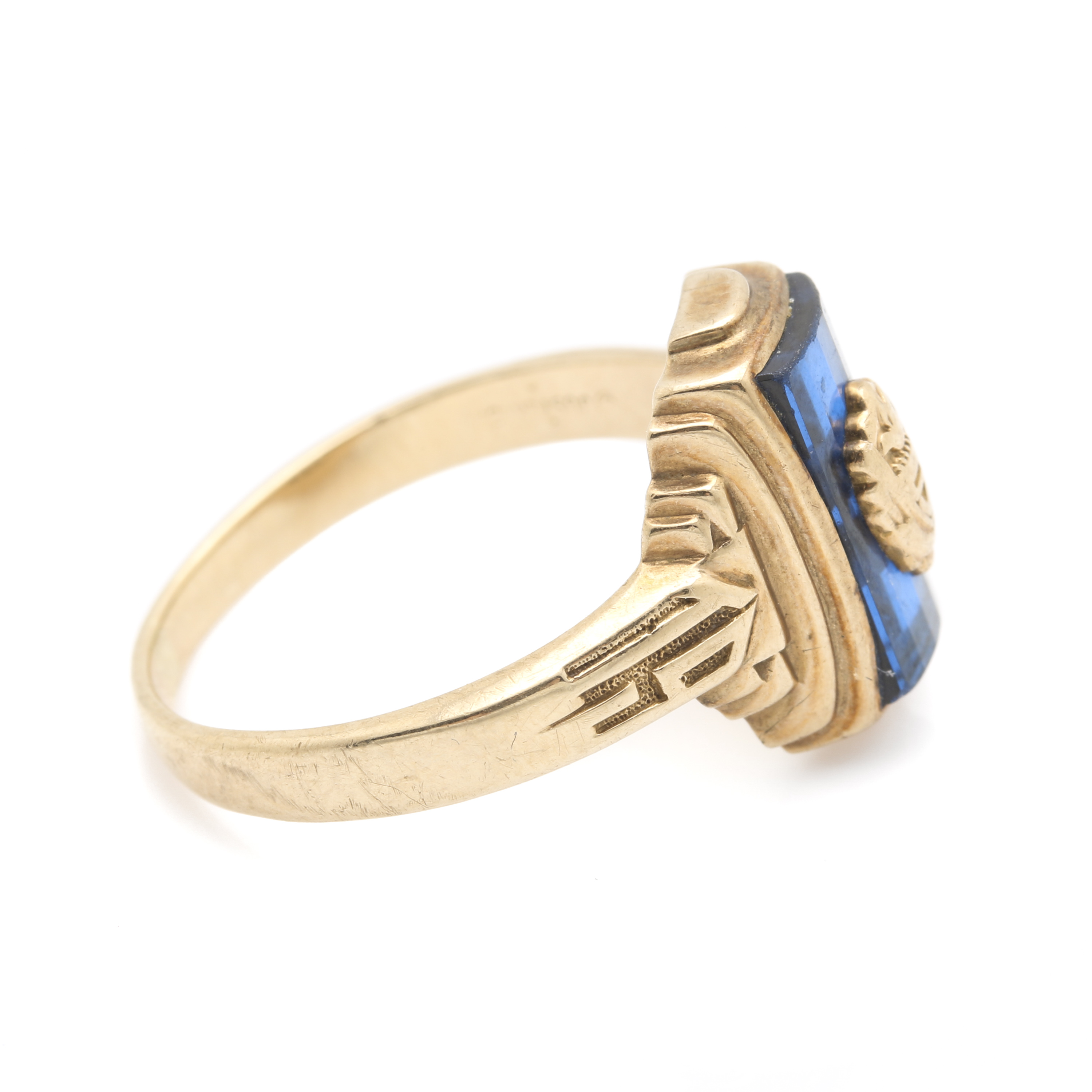 Jostens 10K Yellow Gold Spinel Class Ring